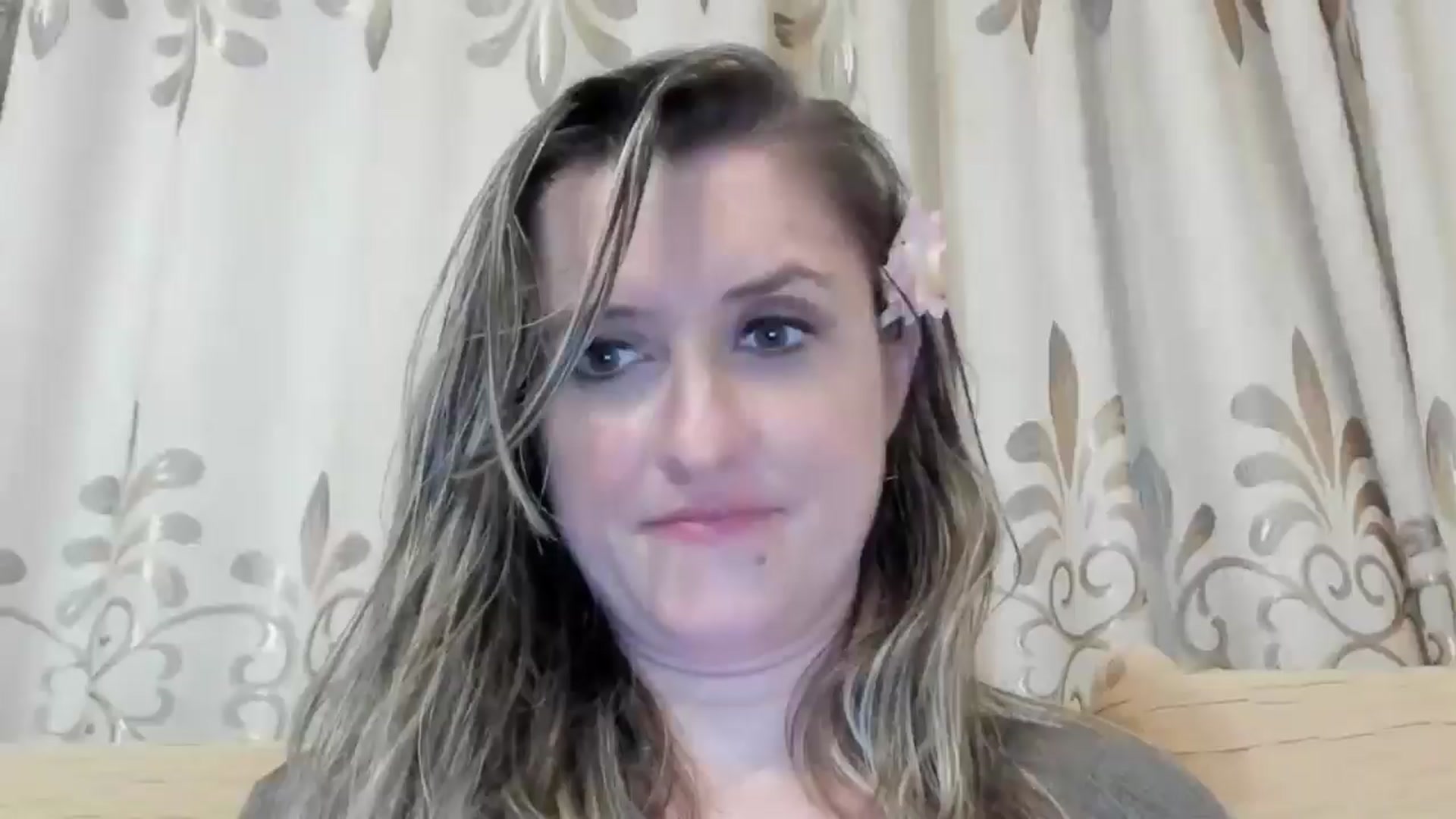 Gallery image thumbnail from BestDream's myfreecams stream on, 06/04/2024, 02:49 image 16 of 20