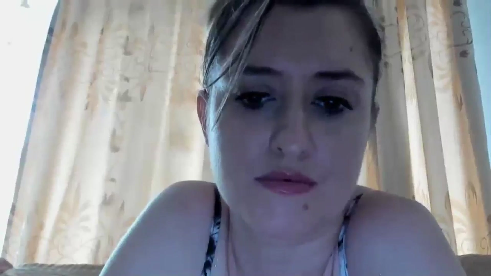 Gallery image thumbnail from BestDream's myfreecams stream on, 06/04/2024, 14:59 image 10 of 20