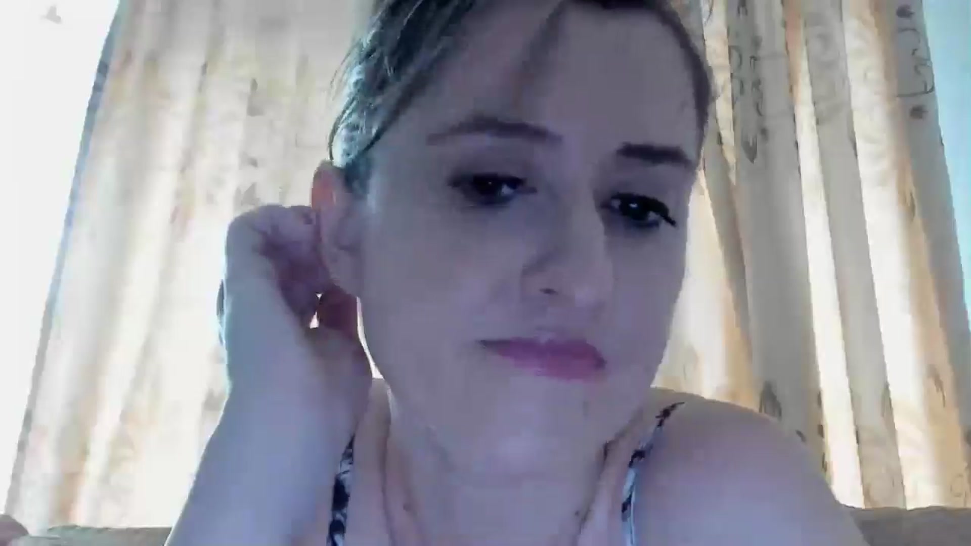 Gallery image thumbnail from BestDream's myfreecams stream on, 06/04/2024, 14:59 image 7 of 20