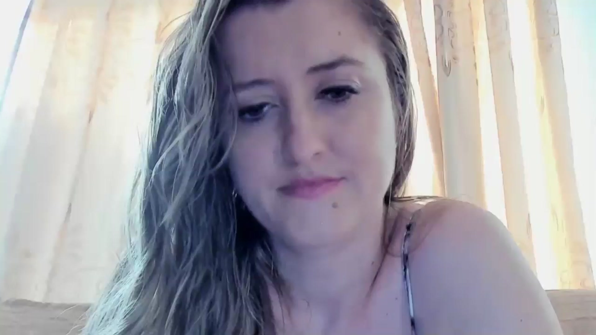 Gallery image thumbnail from BestDream's myfreecams stream on, 06/04/2024, 16:00 image 1 of 20