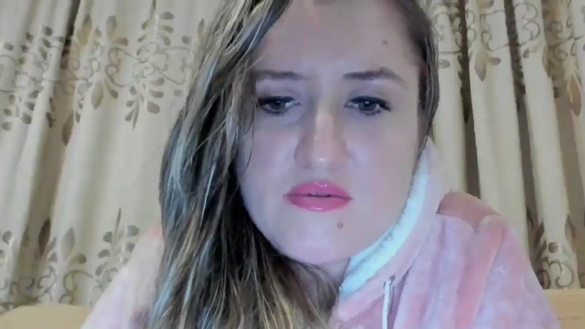 Gallery image thumbnail from BestDream's myfreecams stream on, 06/04/2024, 22:43 image 3 of 20