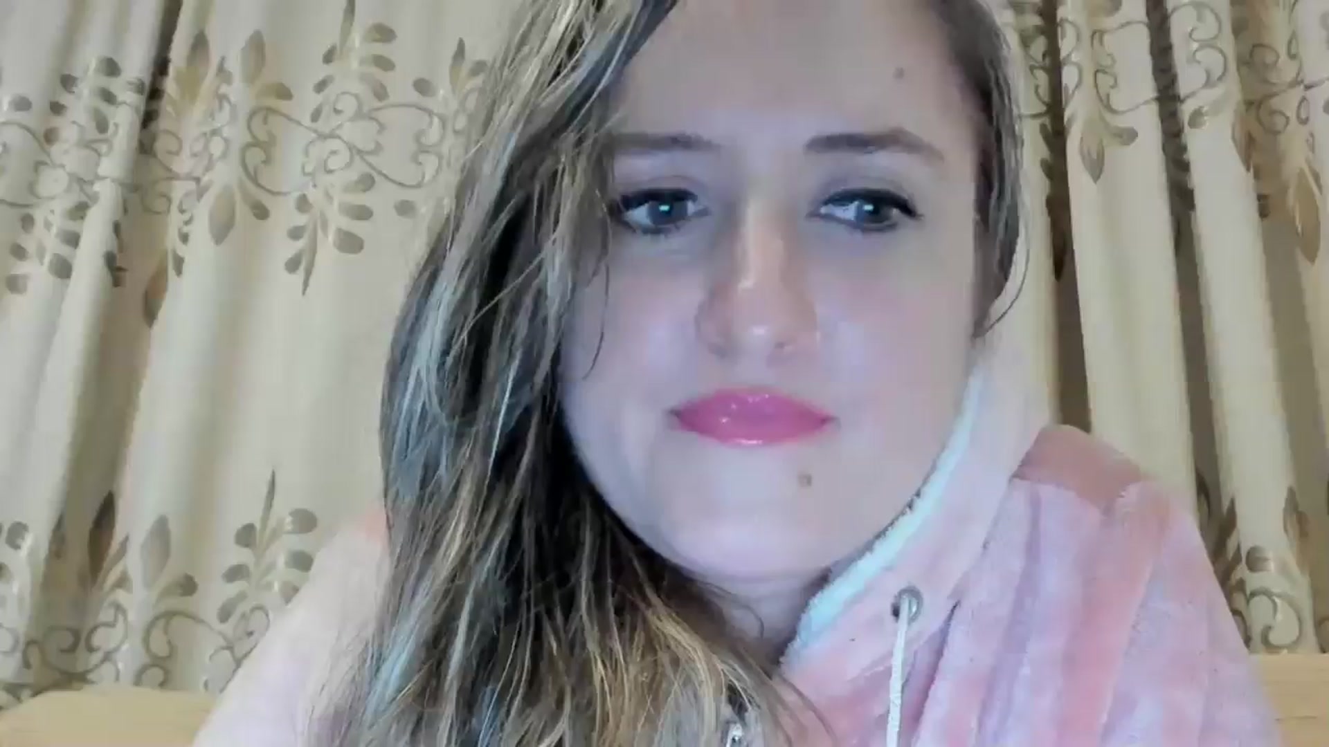 Gallery image thumbnail from BestDream's myfreecams stream on, 06/04/2024, 22:43 image 5 of 20