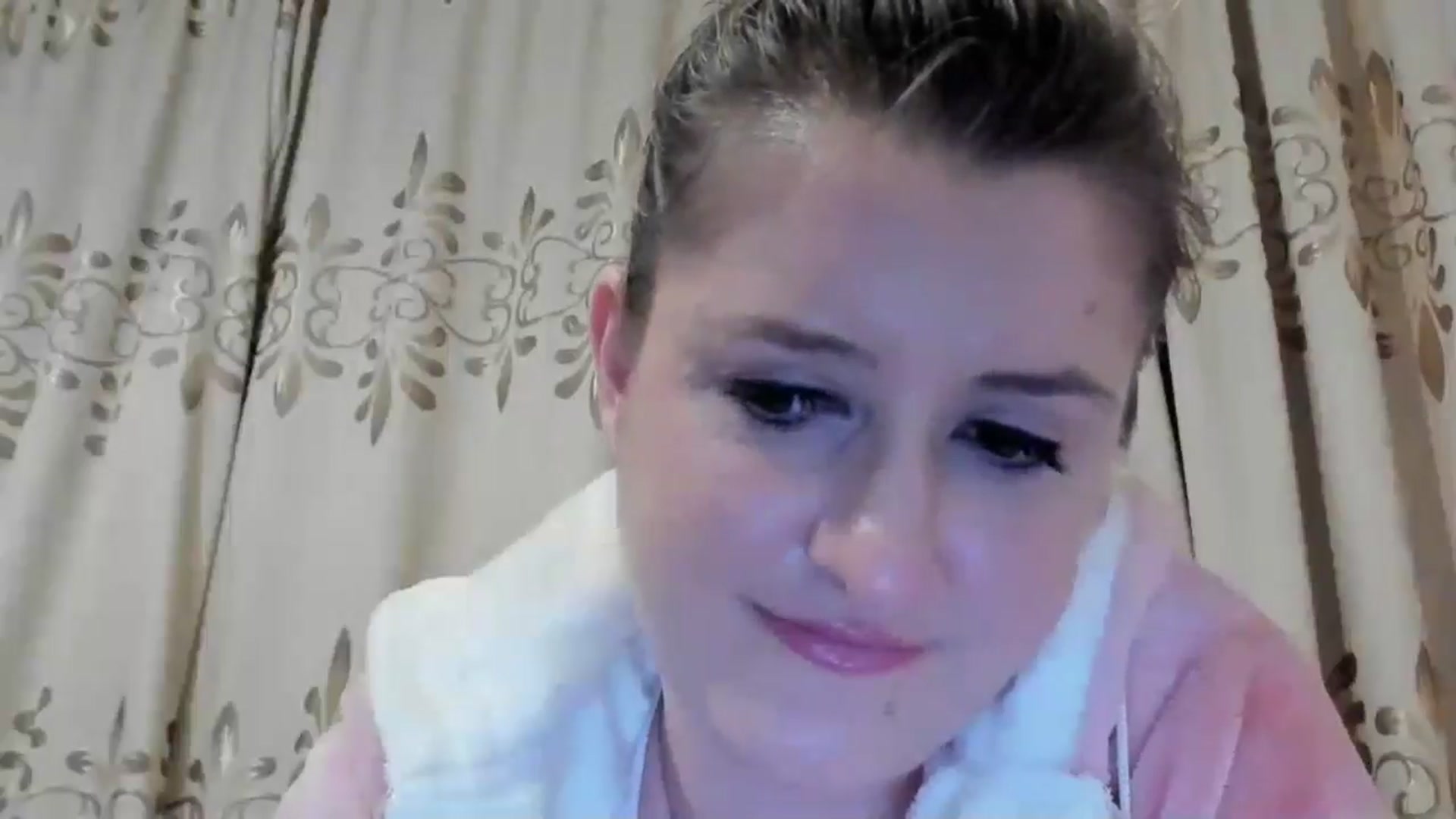 Gallery image thumbnail from BestDream's myfreecams stream on, 06/06/2024, 01:52 image 4 of 20