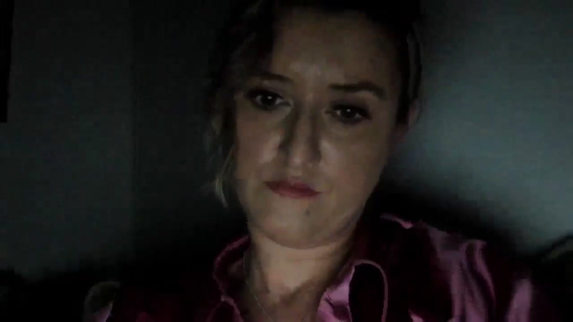 Gallery image thumbnail from BestDream's myfreecams stream on, 06/10/2024, 21:39 image 14 of 20