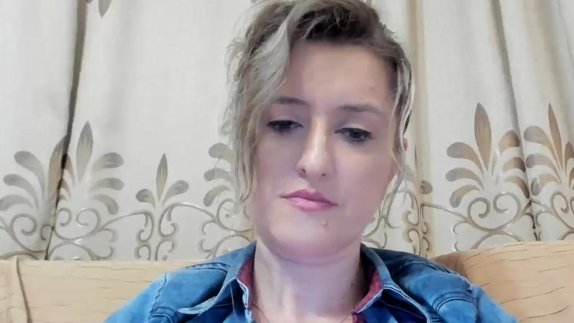 Gallery image thumbnail from BestDream's myfreecams stream on, 06/11/2024, 22:39 image 6 of 20