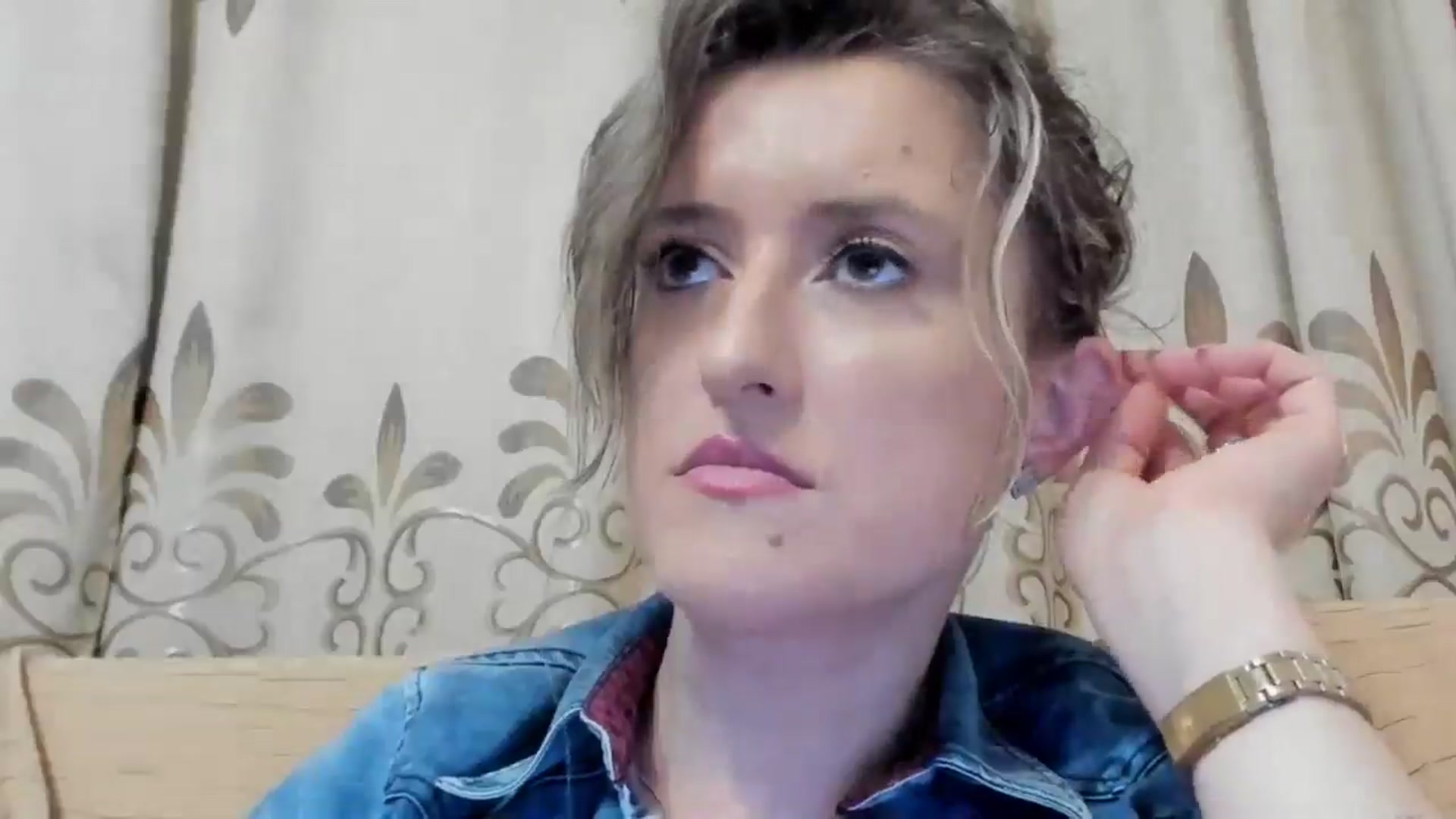 Gallery image thumbnail from BestDream's myfreecams stream on, 06/11/2024, 22:39 image 12 of 20