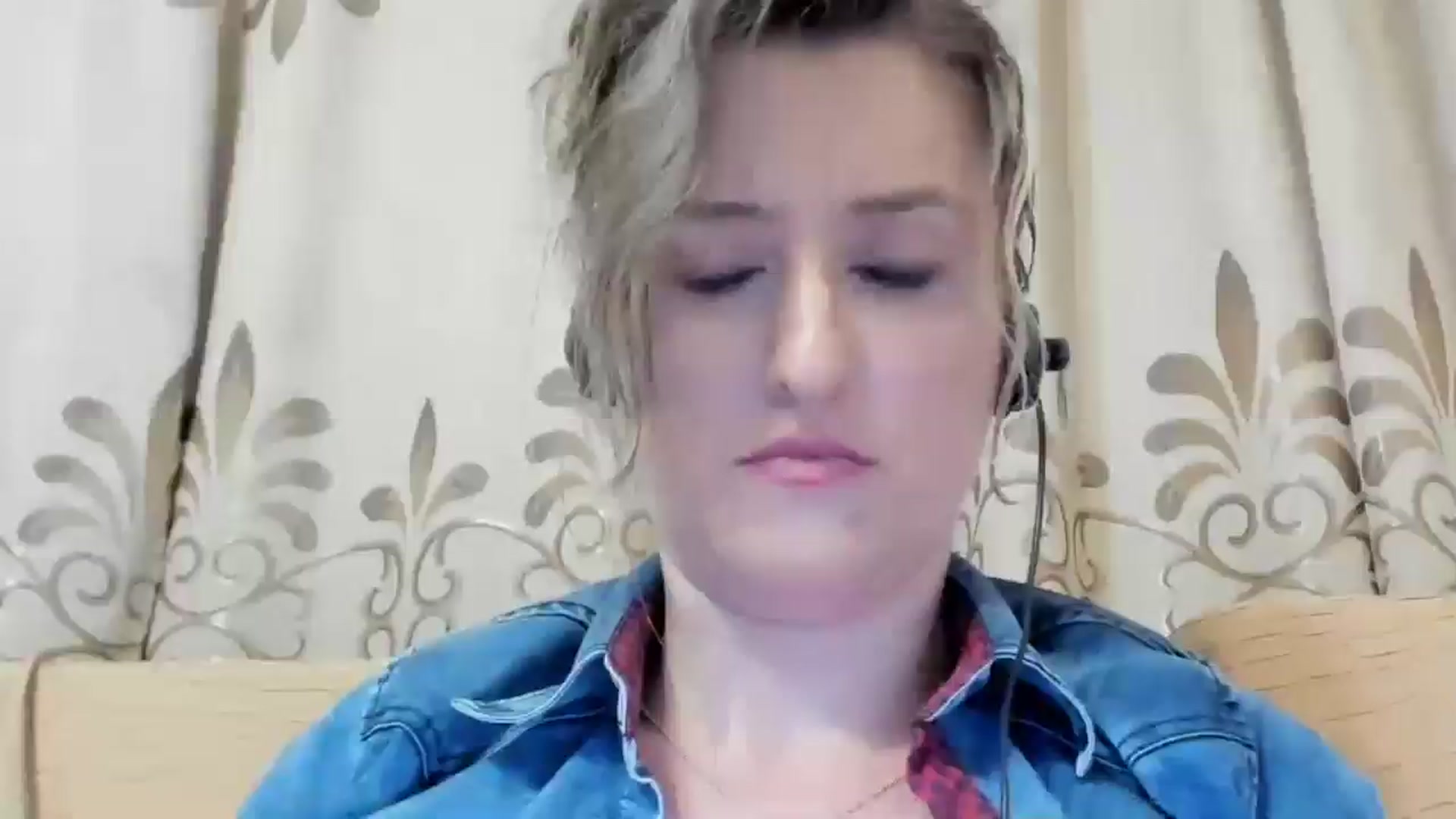 Gallery image thumbnail from BestDream's myfreecams stream on, 06/11/2024, 23:11 image 12 of 20