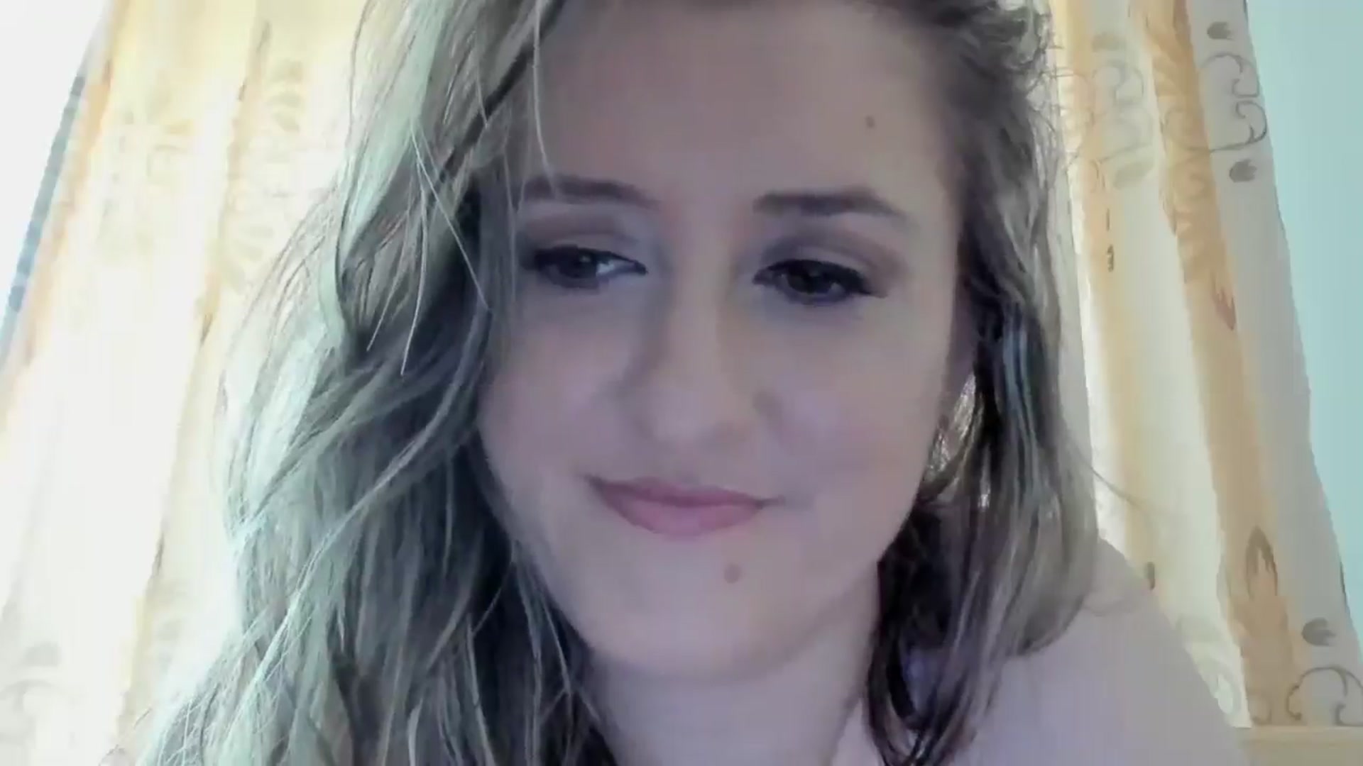 Gallery image thumbnail from BestDream's myfreecams stream on, 06/13/2024, 11:28 image 4 of 20