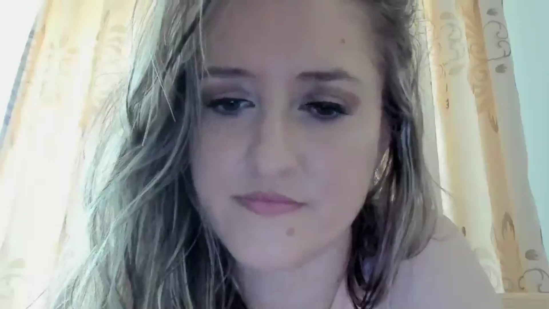 Gallery image thumbnail from BestDream's myfreecams stream on, 06/13/2024, 11:28 image 3 of 20