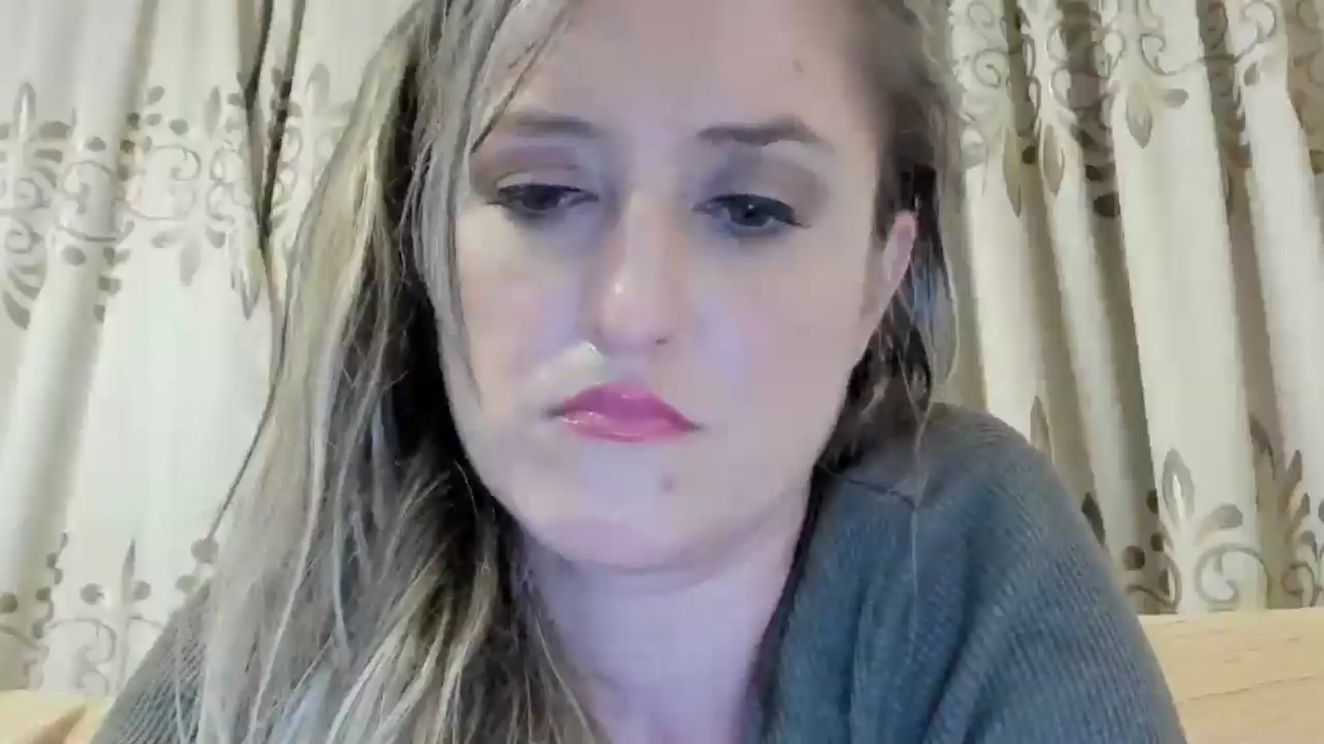 Gallery image thumbnail from BestDream's myfreecams stream on, 06/13/2024, 21:50 image 15 of 20