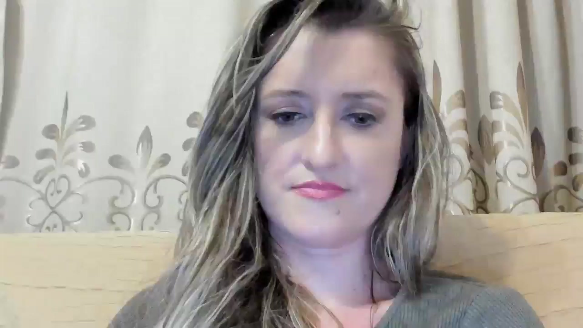 Gallery image thumbnail from BestDream's myfreecams stream on, 06/13/2024, 22:20 image 17 of 20