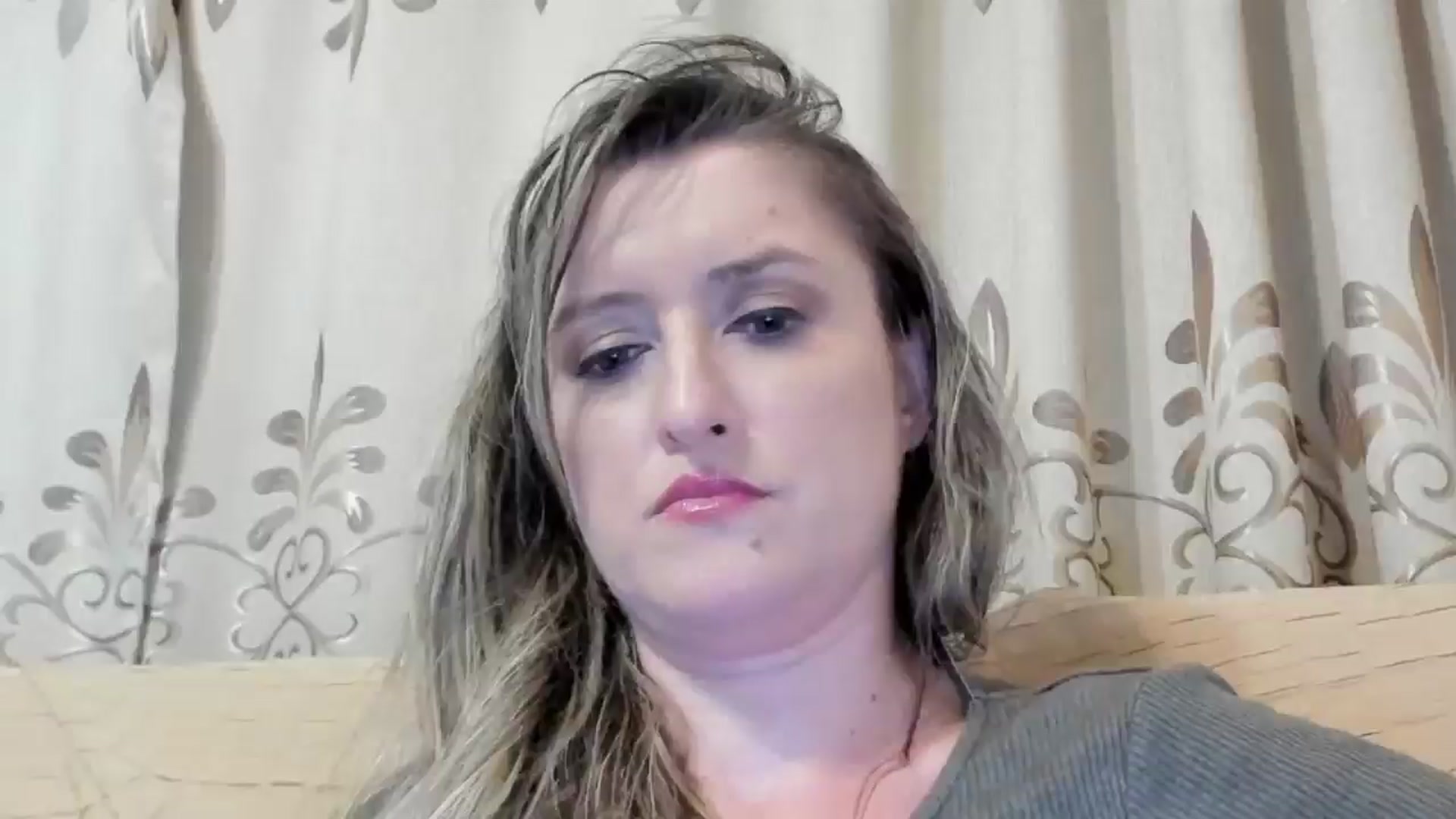 Gallery image thumbnail from BestDream's myfreecams stream on, 06/13/2024, 22:20 image 4 of 20