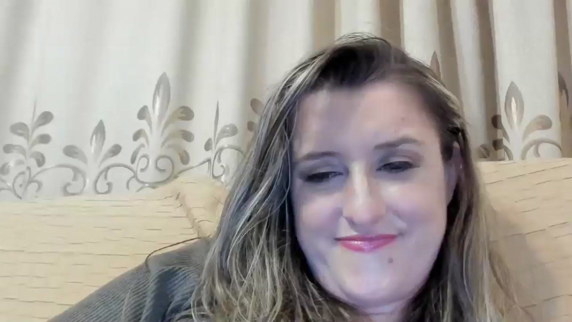 Gallery image thumbnail from BestDream's myfreecams stream on, 06/13/2024, 23:24 image 14 of 20