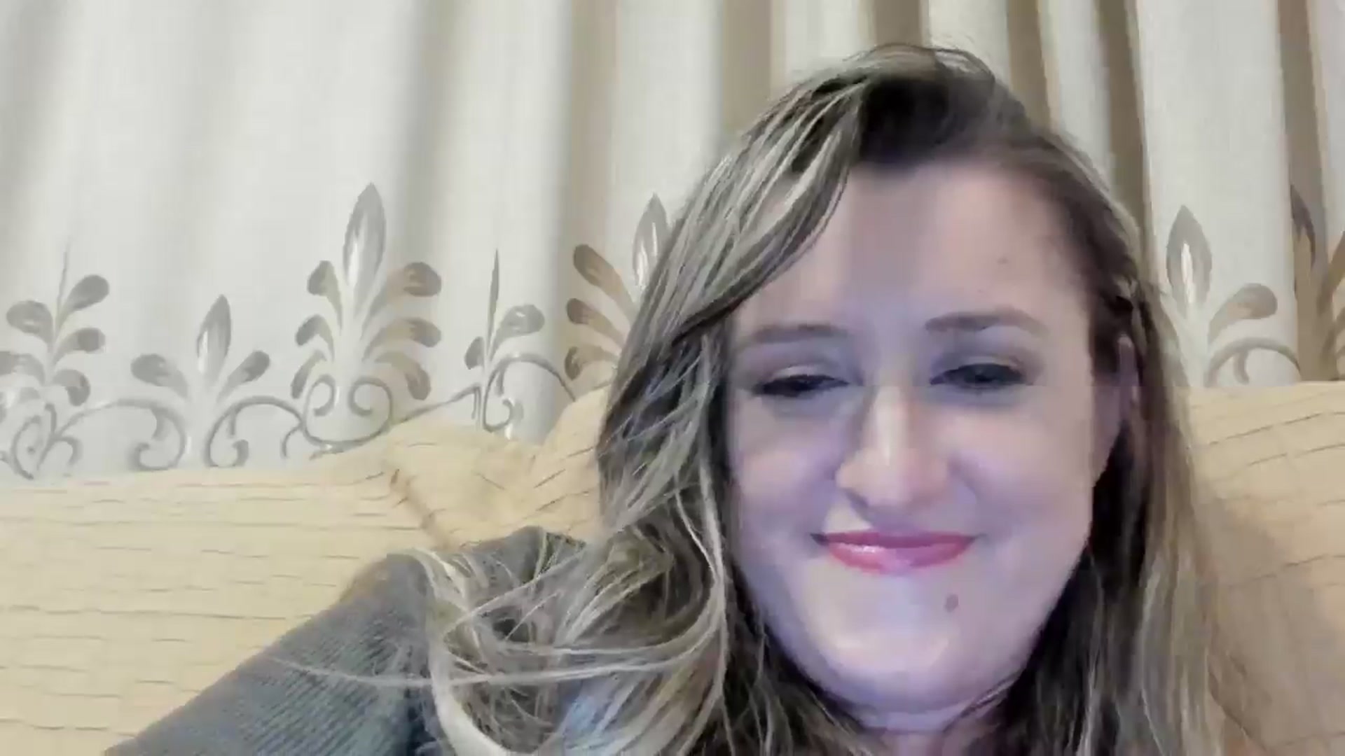 Gallery image thumbnail from BestDream's myfreecams stream on, 06/14/2024, 24:00 image 3 of 20
