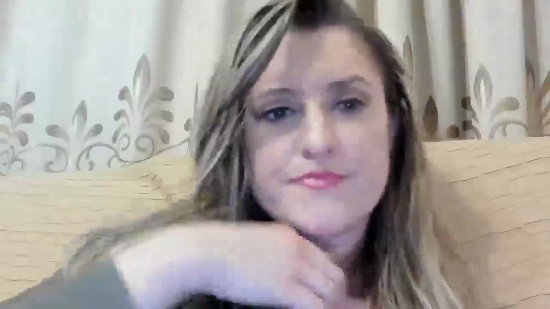 Gallery image thumbnail from BestDream's myfreecams stream on, 06/14/2024, 24:00 image 19 of 20