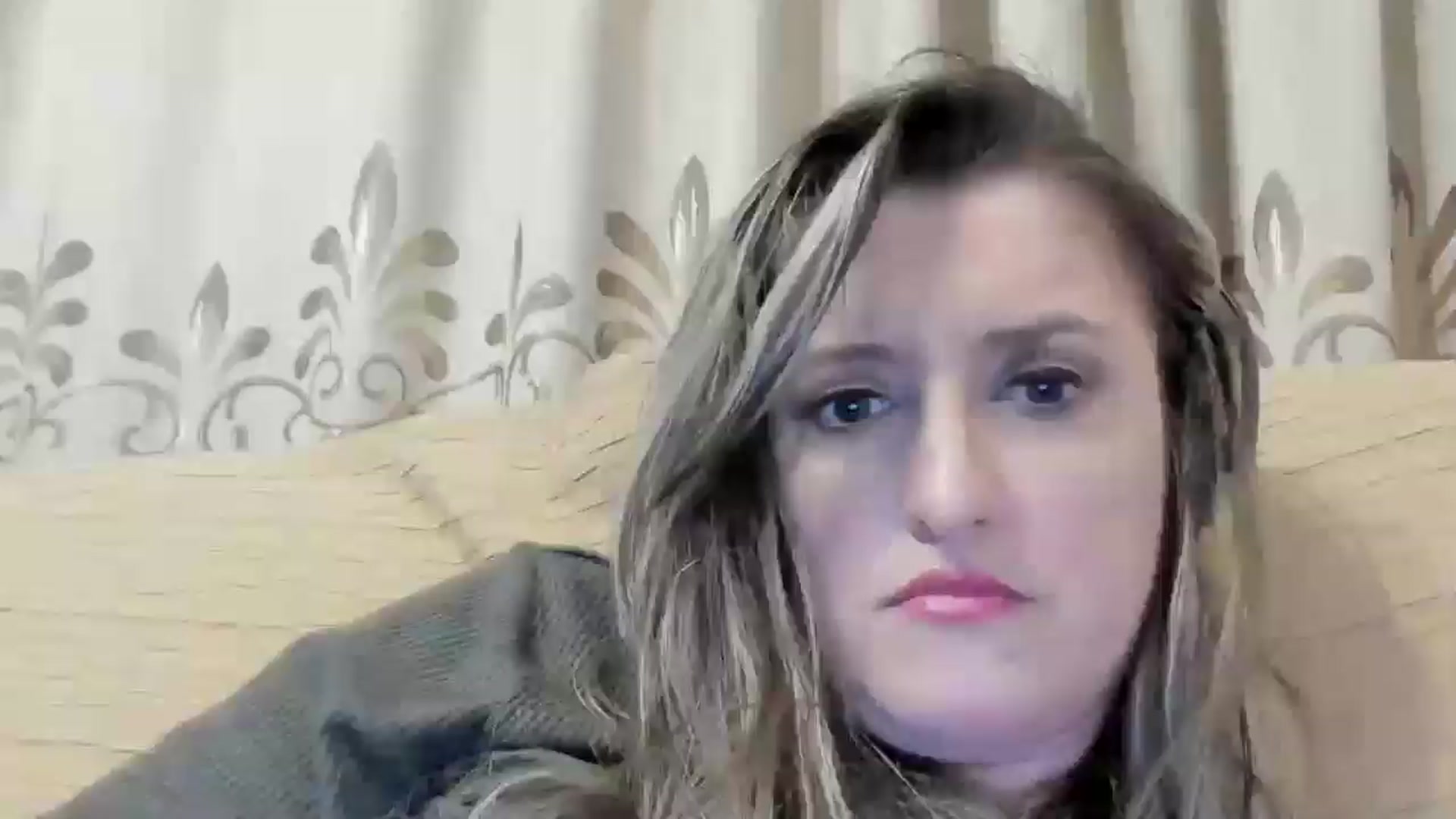 Gallery image thumbnail from BestDream's myfreecams stream on, 06/14/2024, 24:39 image 3 of 20