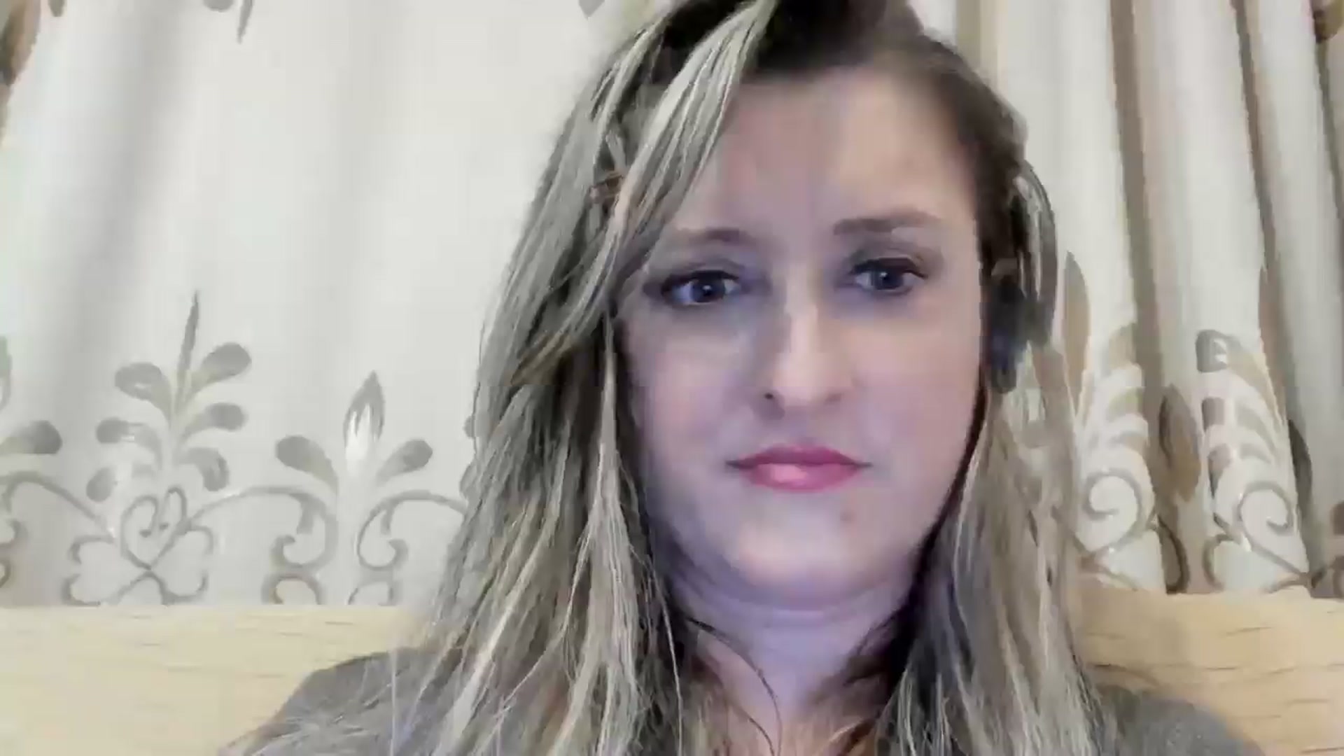Gallery image thumbnail from BestDream's myfreecams stream on, 06/14/2024, 24:39 image 15 of 20