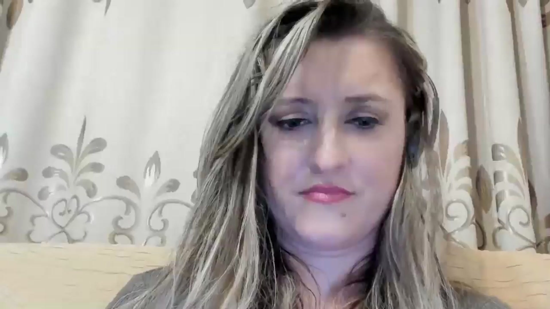Gallery image thumbnail from BestDream's myfreecams stream on, 06/14/2024, 24:39 image 19 of 20