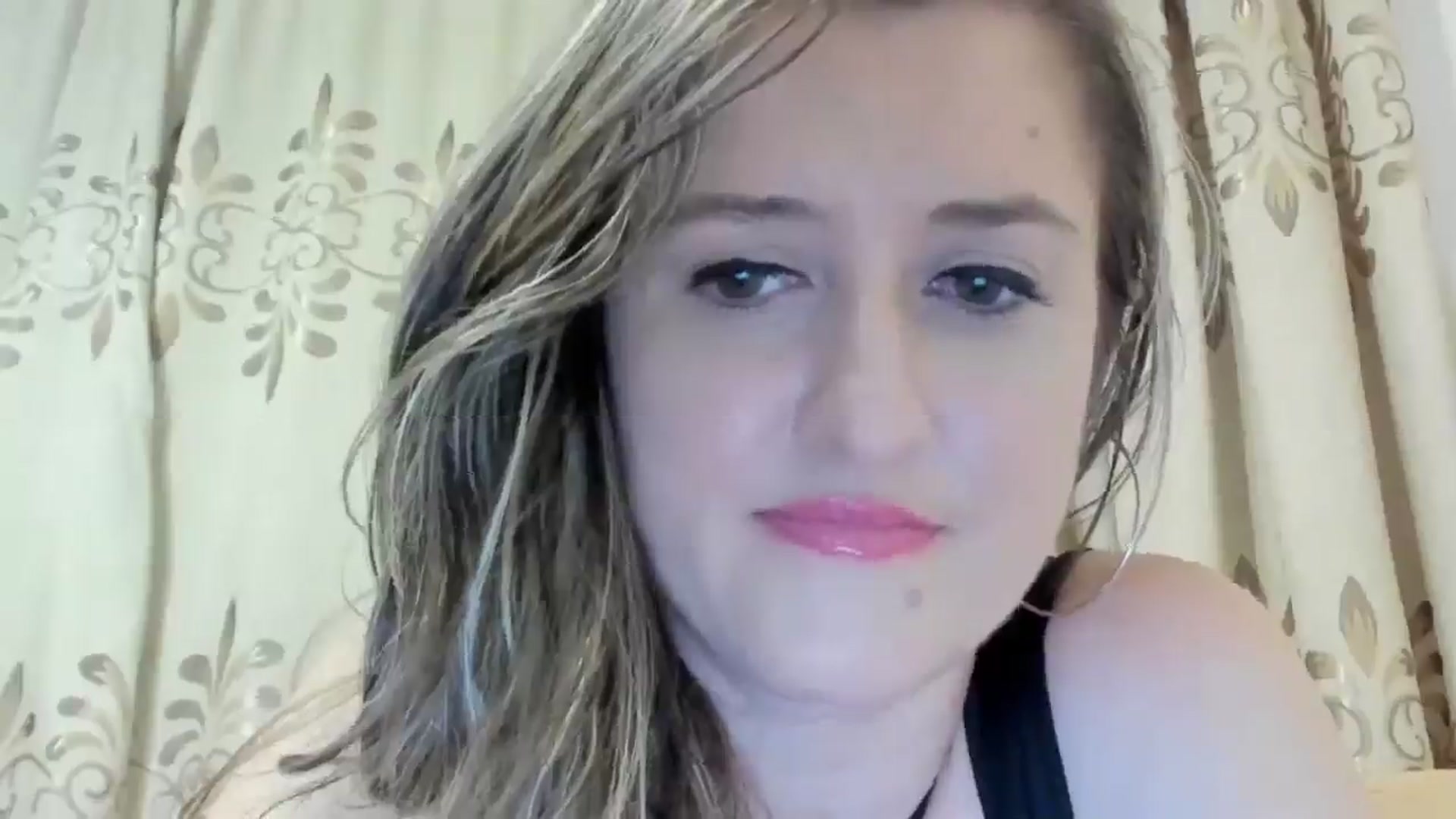 Gallery image thumbnail from BestDream's myfreecams stream on, 06/15/2024, 22:02 image 5 of 20