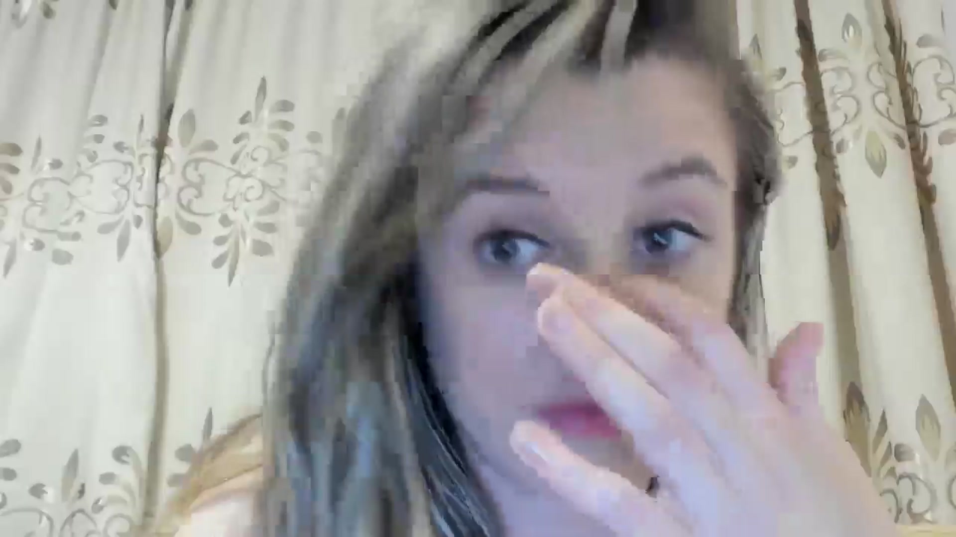 Gallery image thumbnail from BestDream's myfreecams stream on, 06/15/2024, 23:09 image 9 of 20