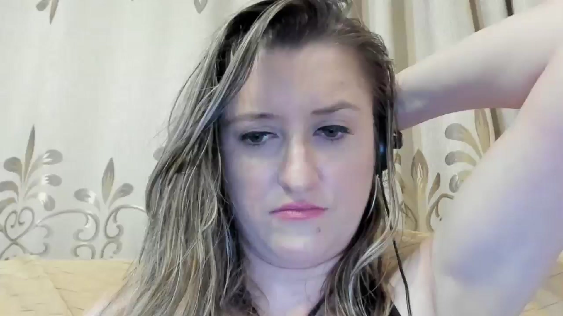 Gallery image thumbnail from BestDream's myfreecams stream on, 06/16/2024, 02:08 image 9 of 20