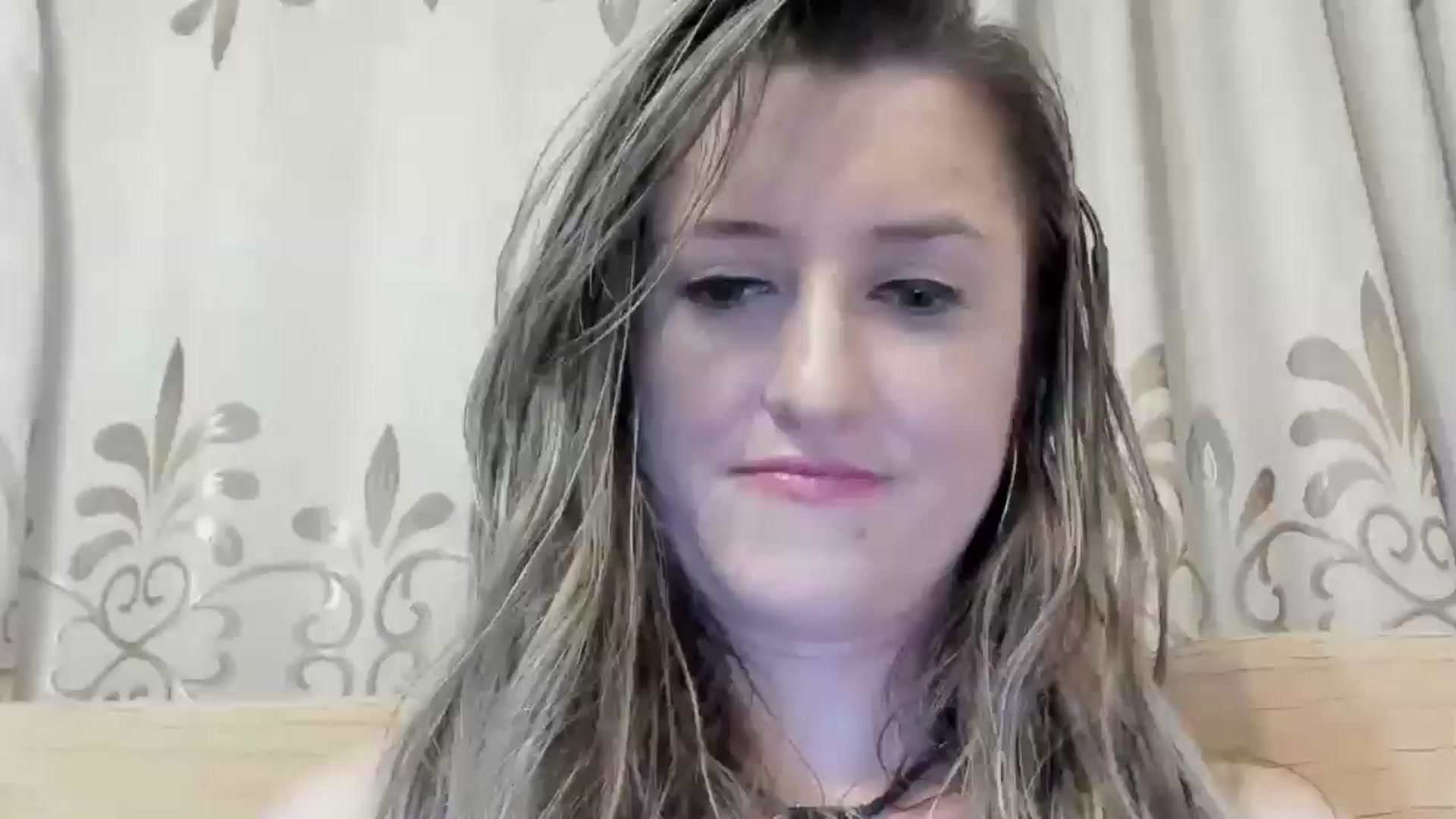 Gallery image thumbnail from BestDream's myfreecams stream on, 06/16/2024, 02:33 image 17 of 20