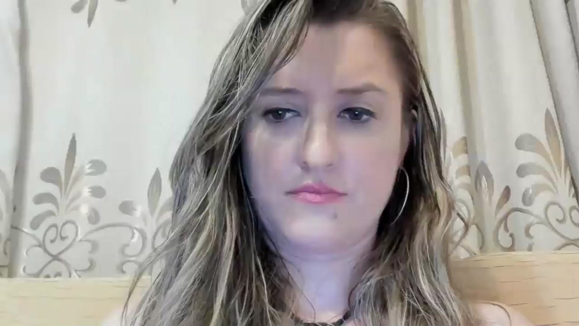 Gallery image thumbnail from BestDream's myfreecams stream on, 06/16/2024, 02:33 image 1 of 20