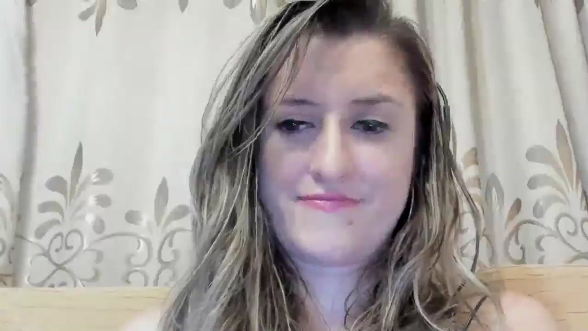 Gallery image thumbnail from BestDream's myfreecams stream on, 06/16/2024, 02:33 image 18 of 20