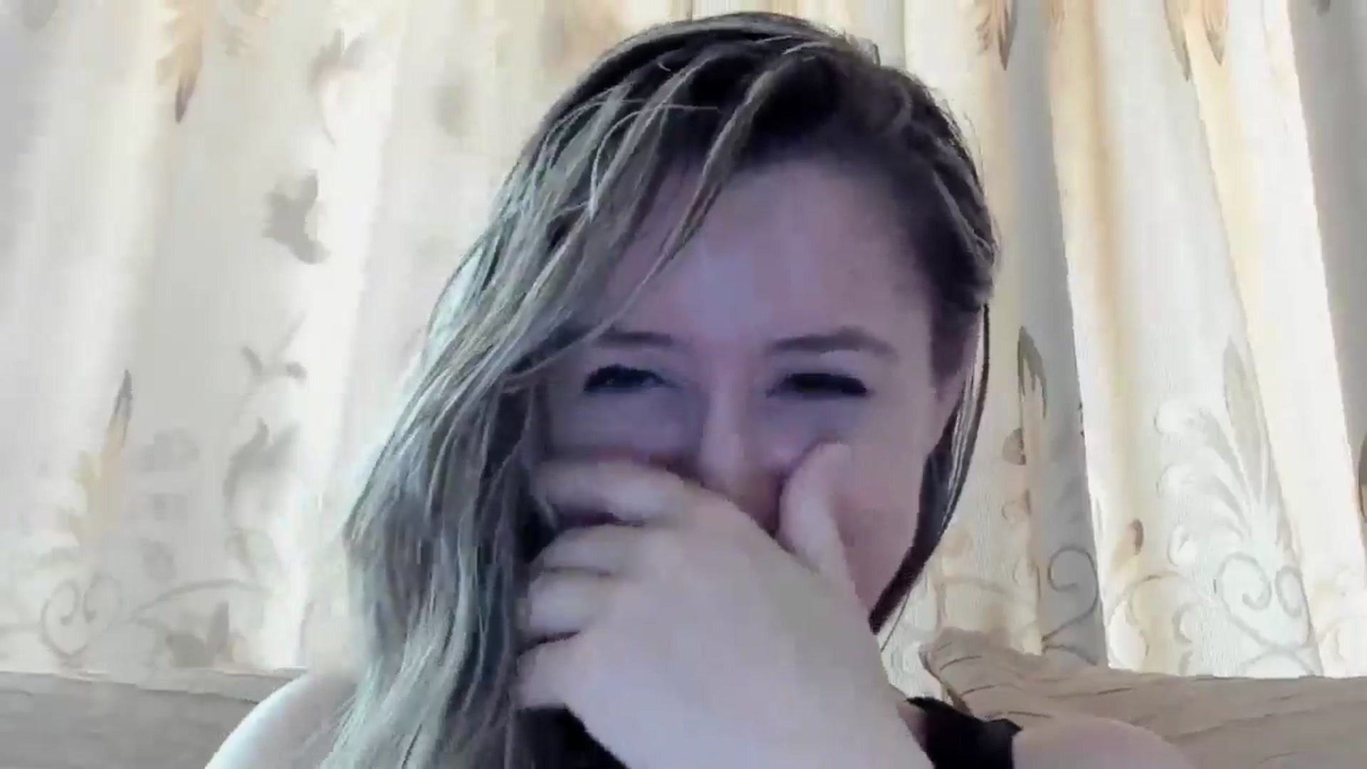 Gallery image thumbnail from BestDream's myfreecams stream on, 06/16/2024, 12:37 image 19 of 20