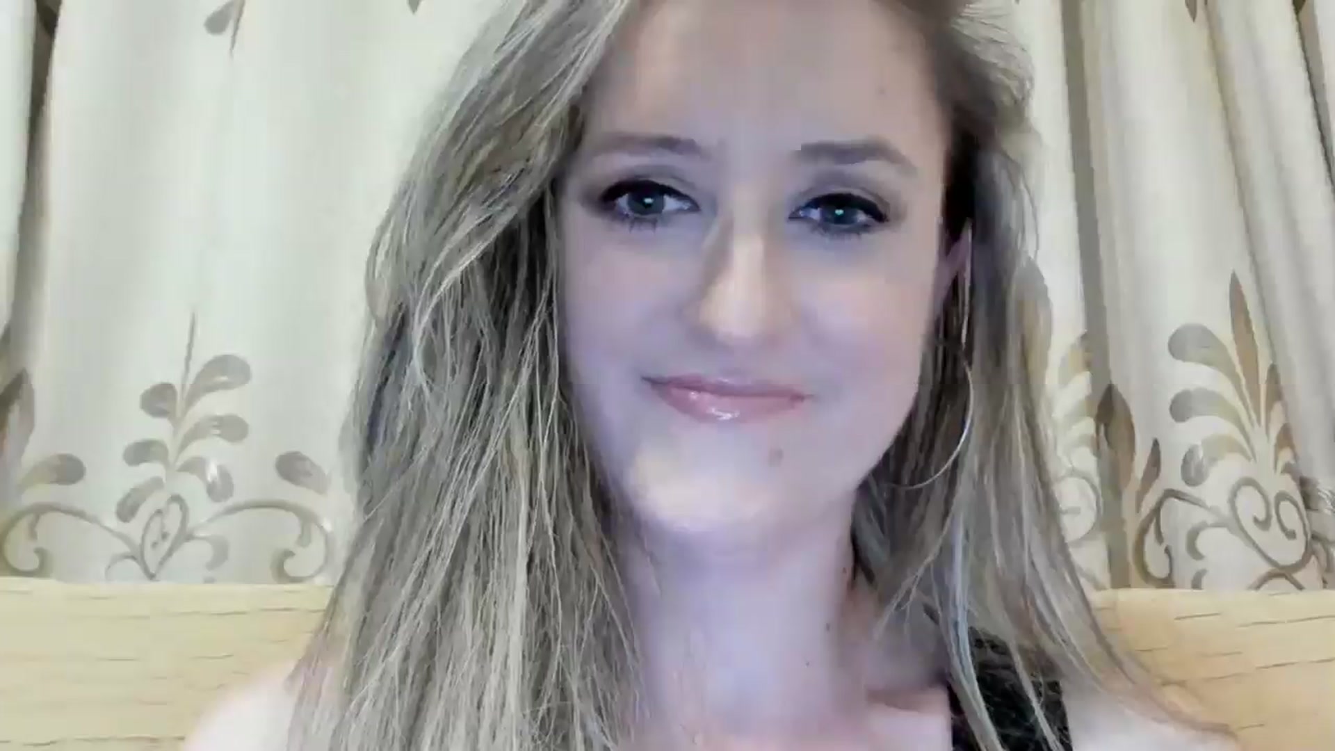 Gallery image thumbnail from BestDream's myfreecams stream on, 06/16/2024, 22:04 image 10 of 20