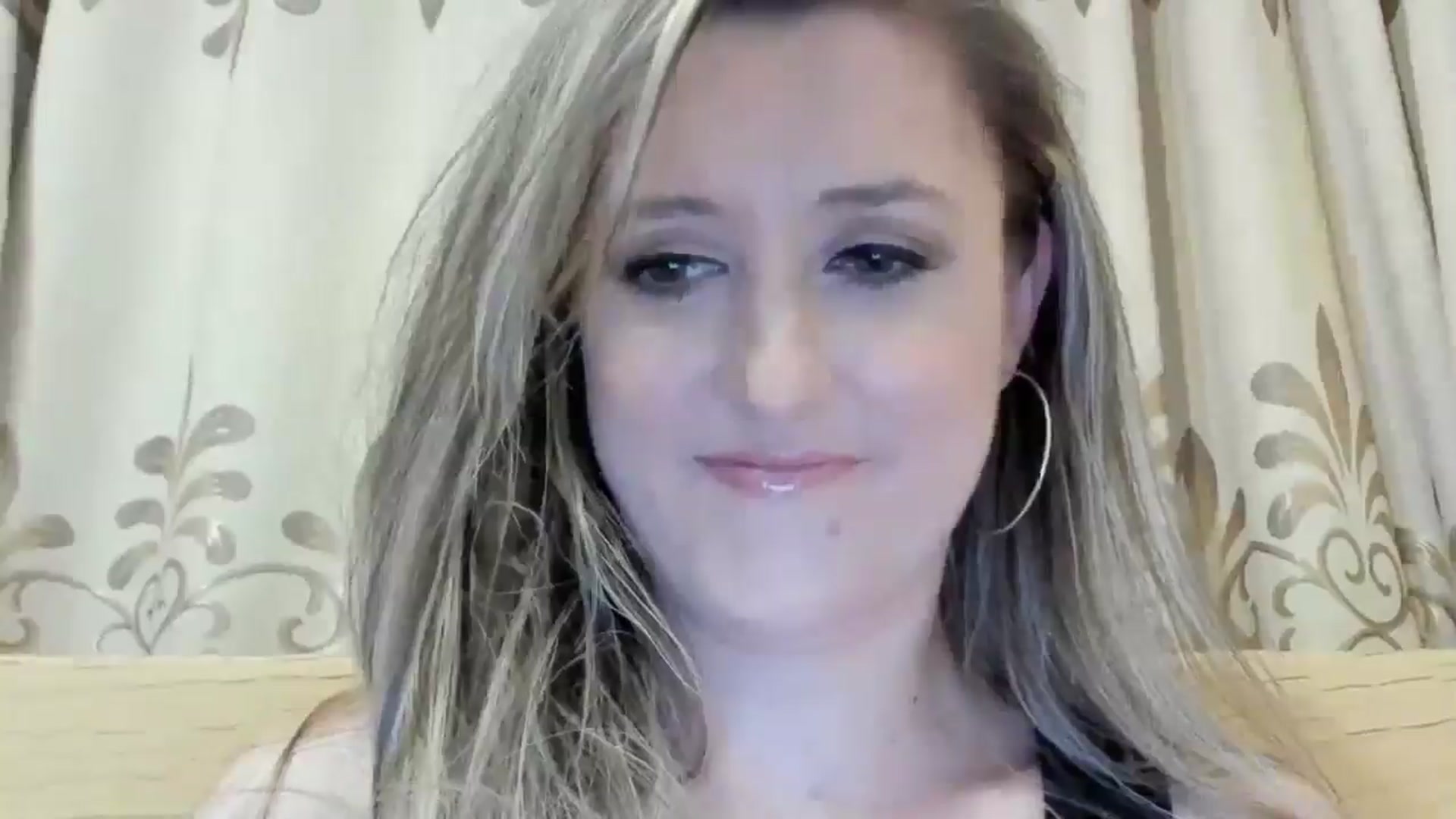 Gallery image thumbnail from BestDream's myfreecams stream on, 06/16/2024, 22:04 image 4 of 20