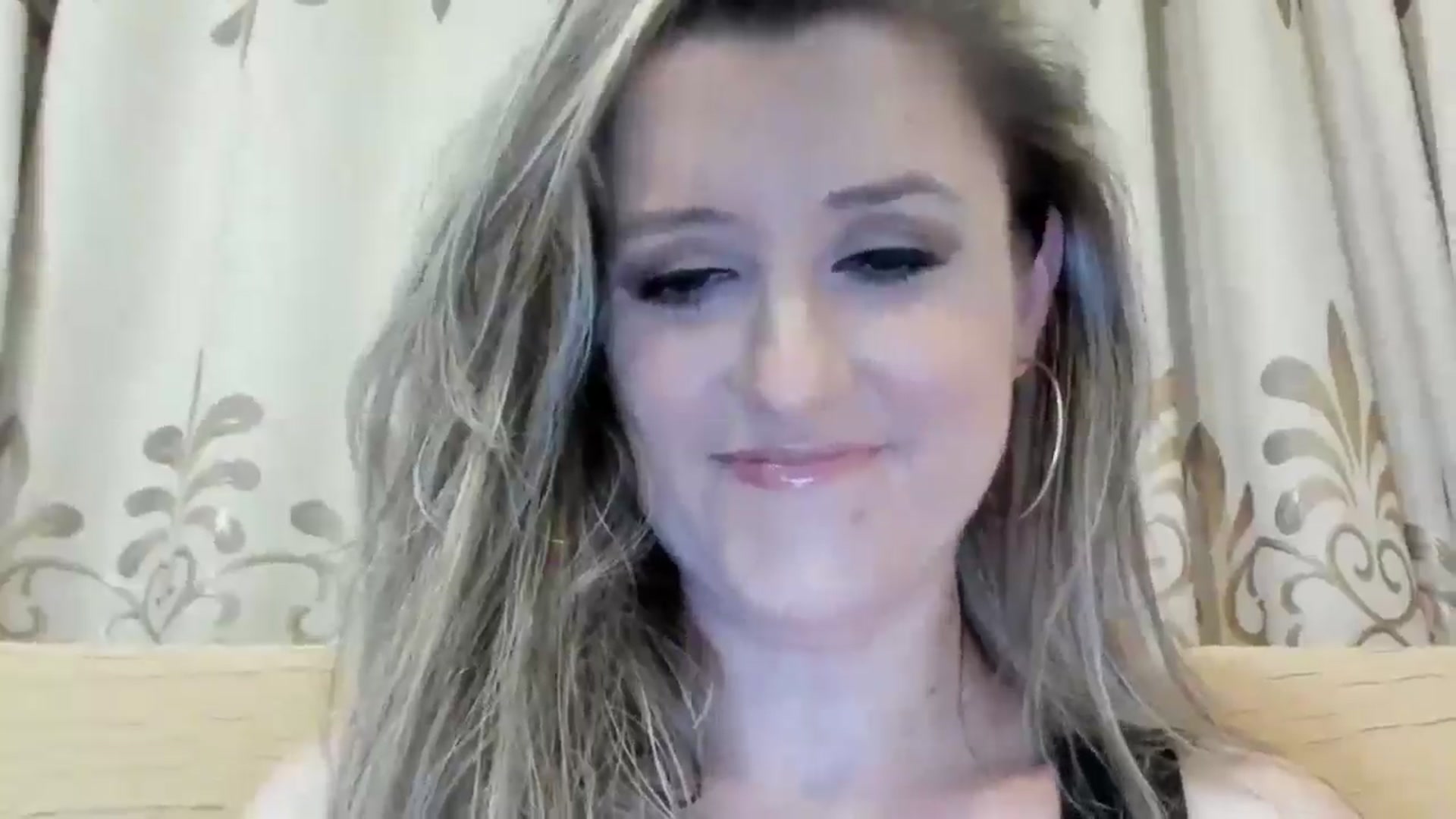 Gallery image thumbnail from BestDream's myfreecams stream on, 06/16/2024, 22:04 image 7 of 20