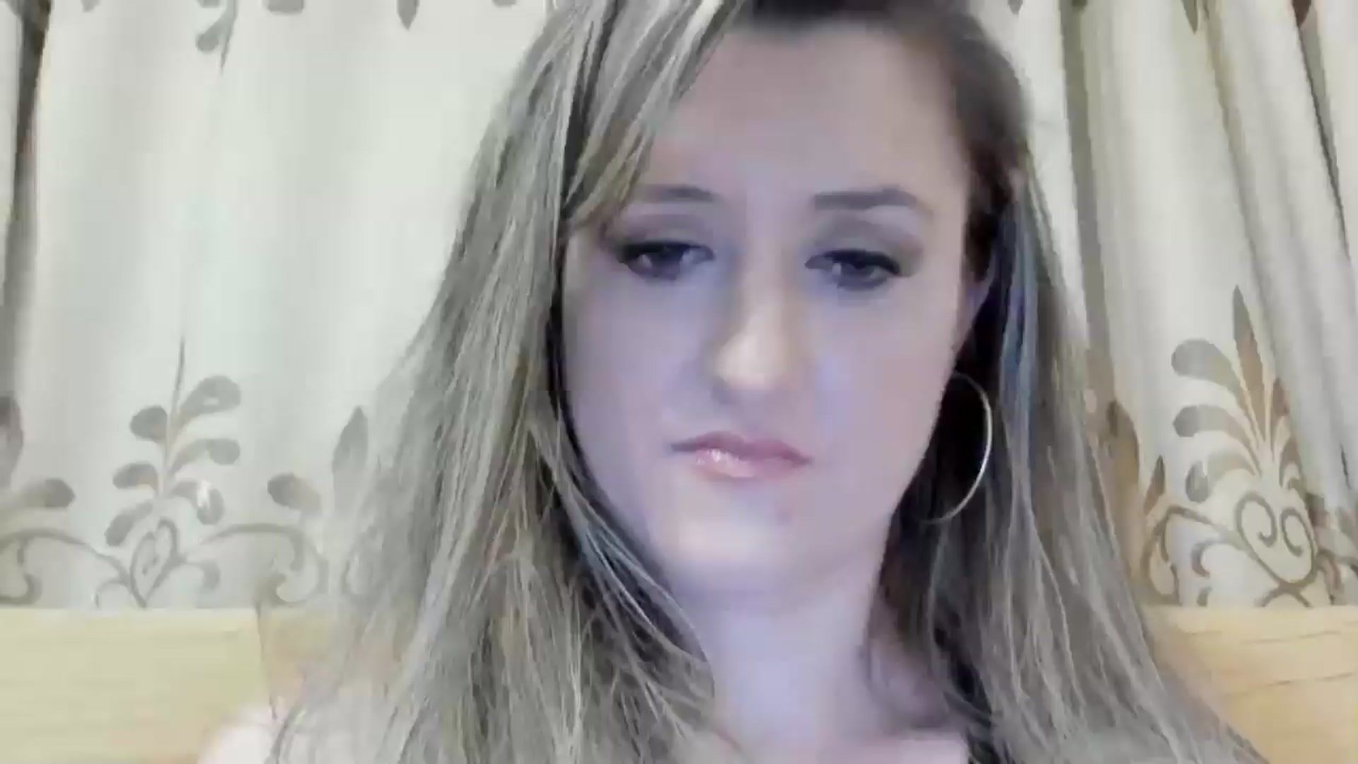 Gallery image thumbnail from BestDream's myfreecams stream on, 06/16/2024, 22:04 image 5 of 20