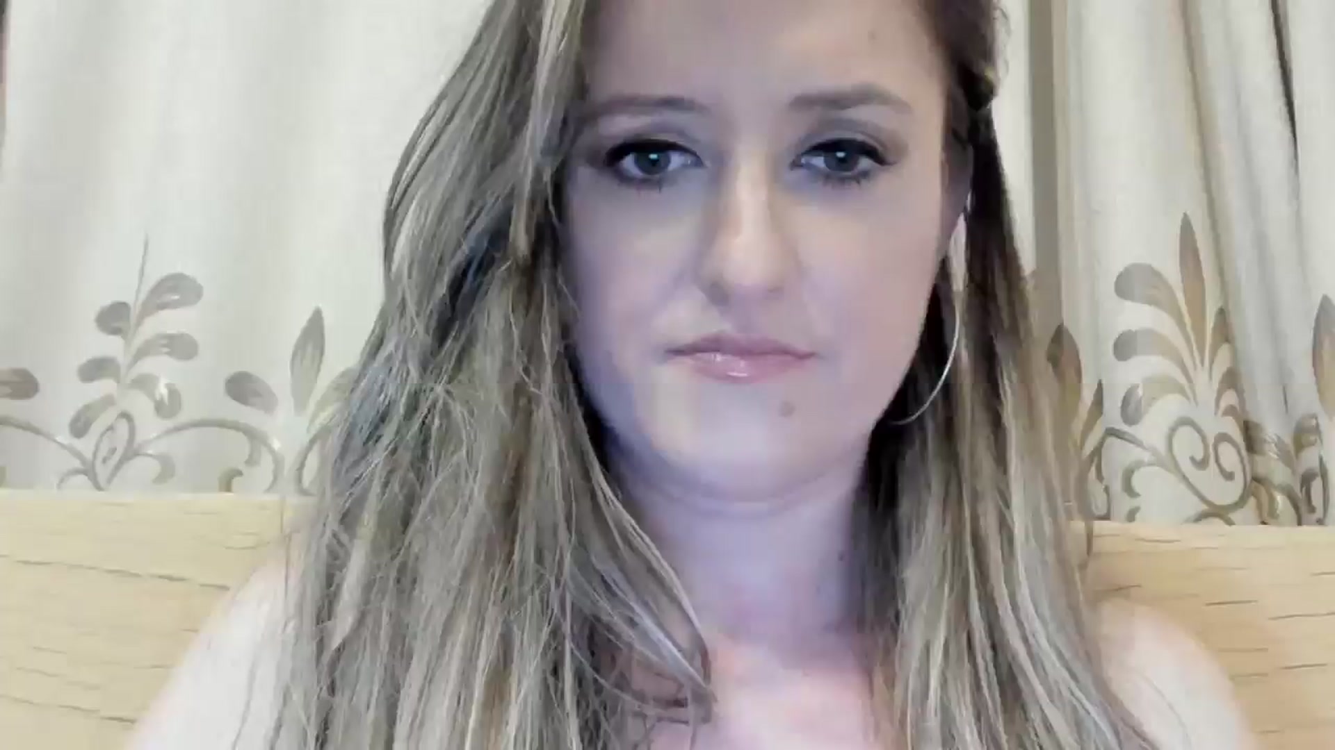 Gallery image thumbnail from BestDream's myfreecams stream on, 06/16/2024, 23:06 image 1 of 20