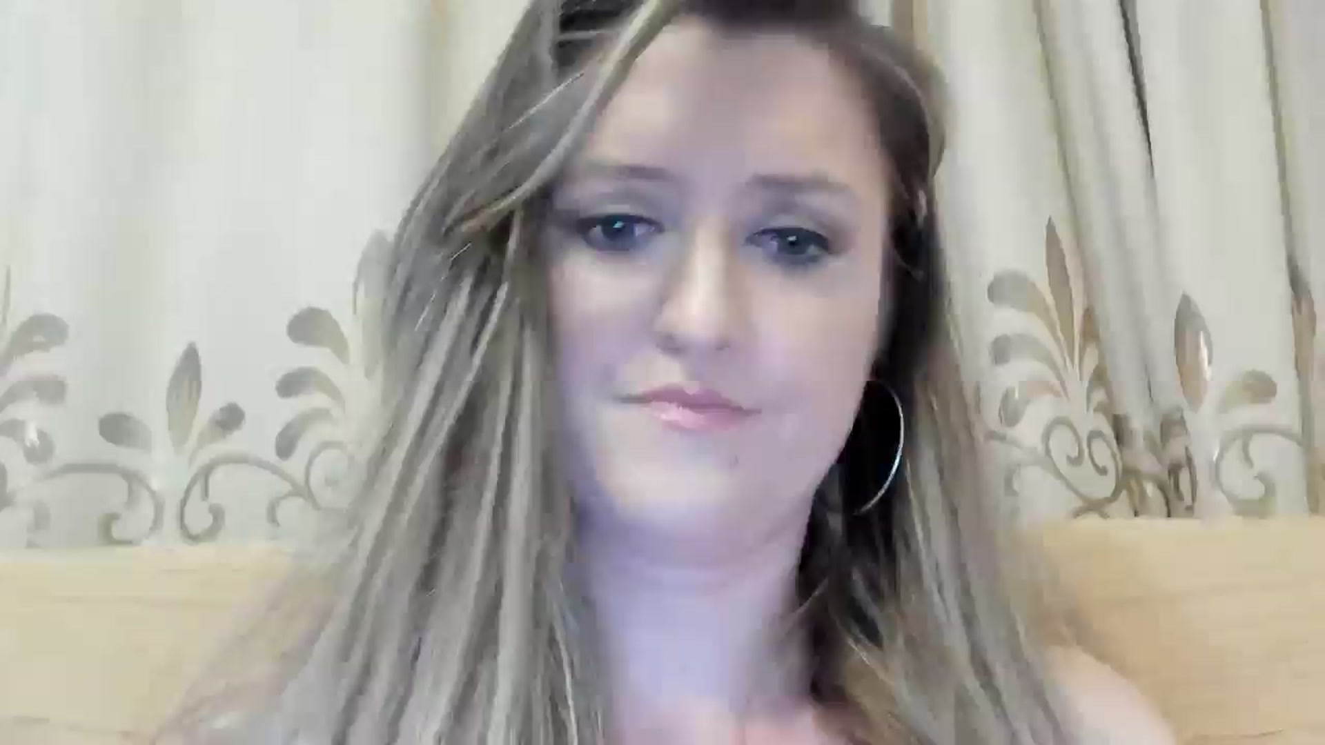 Gallery image thumbnail from BestDream's myfreecams stream on, 06/16/2024, 23:59 image 1 of 20