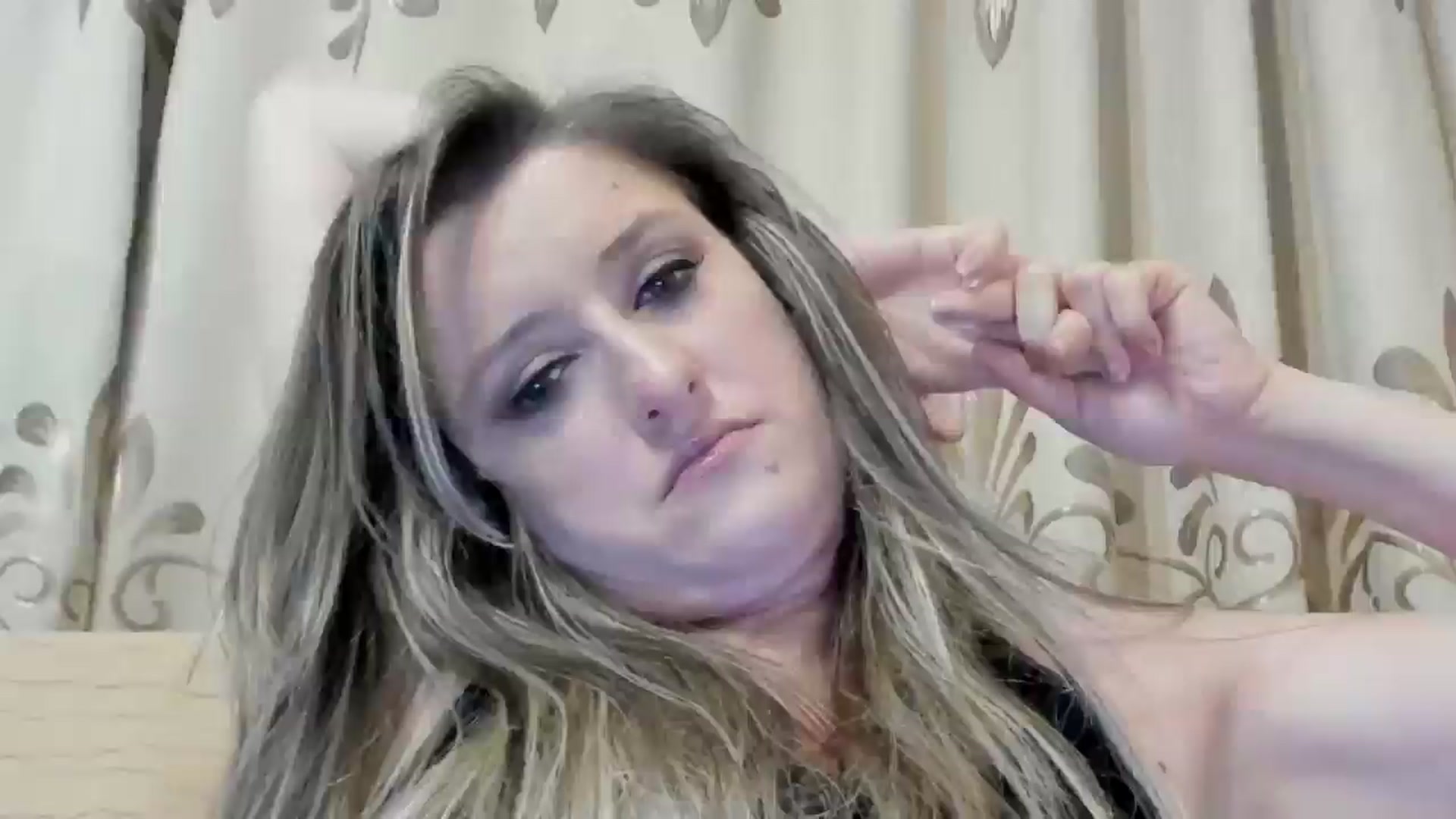 Gallery image thumbnail from BestDream's myfreecams stream on, 06/17/2024, 01:54 image 8 of 20