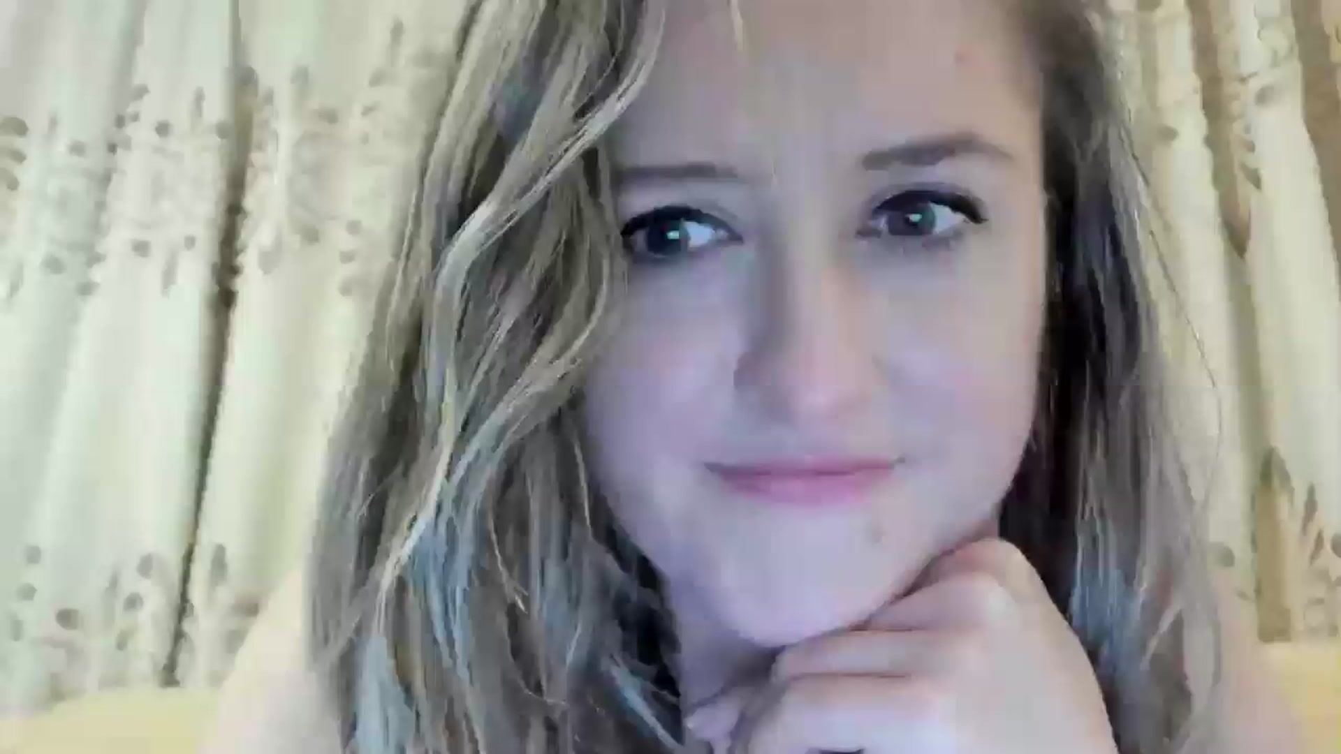 Gallery image thumbnail from BestDream's myfreecams stream on, 06/17/2024, 22:14 image 19 of 20