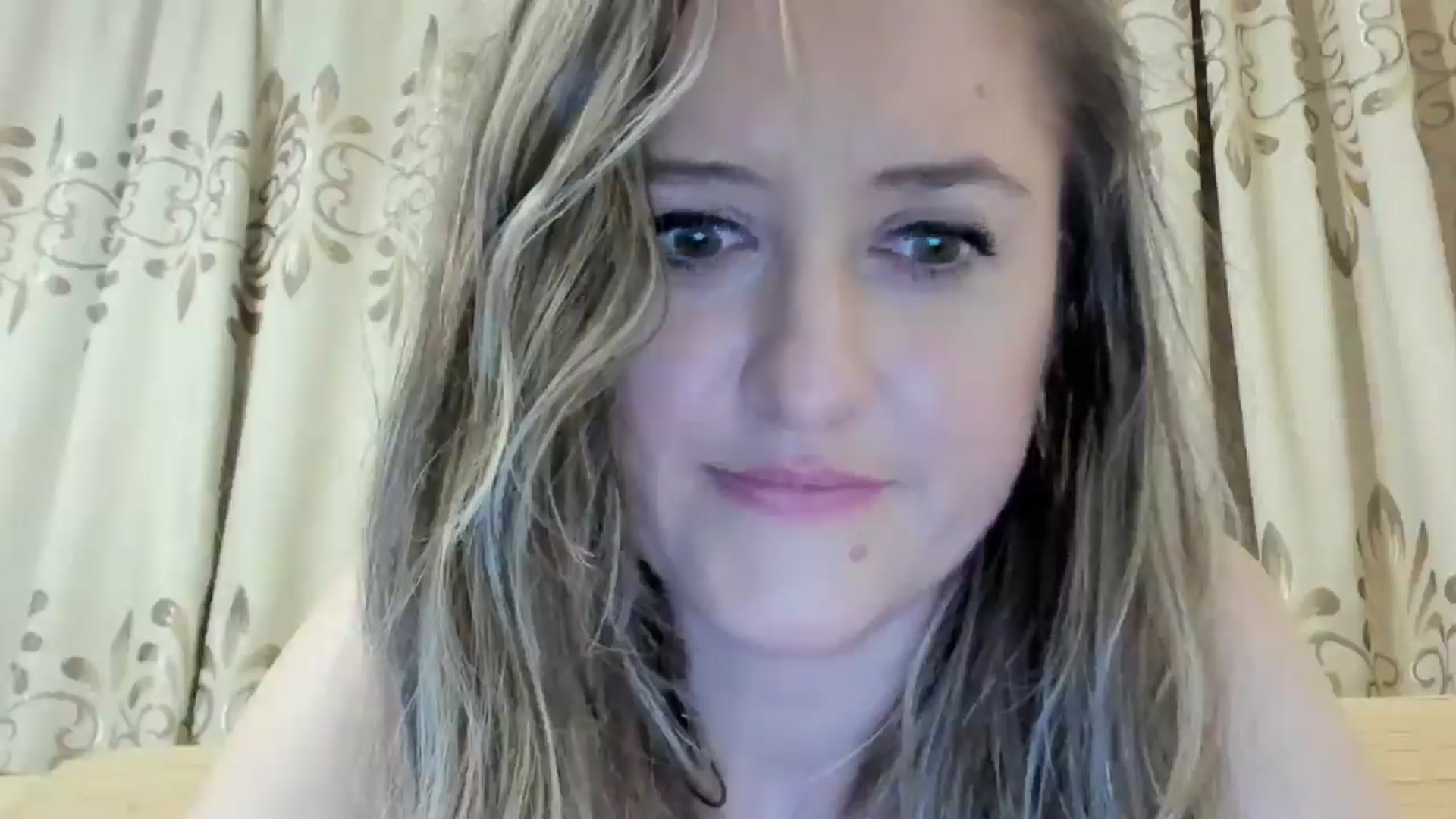 Gallery image thumbnail from BestDream's myfreecams stream on, 06/17/2024, 22:14 image 20 of 20