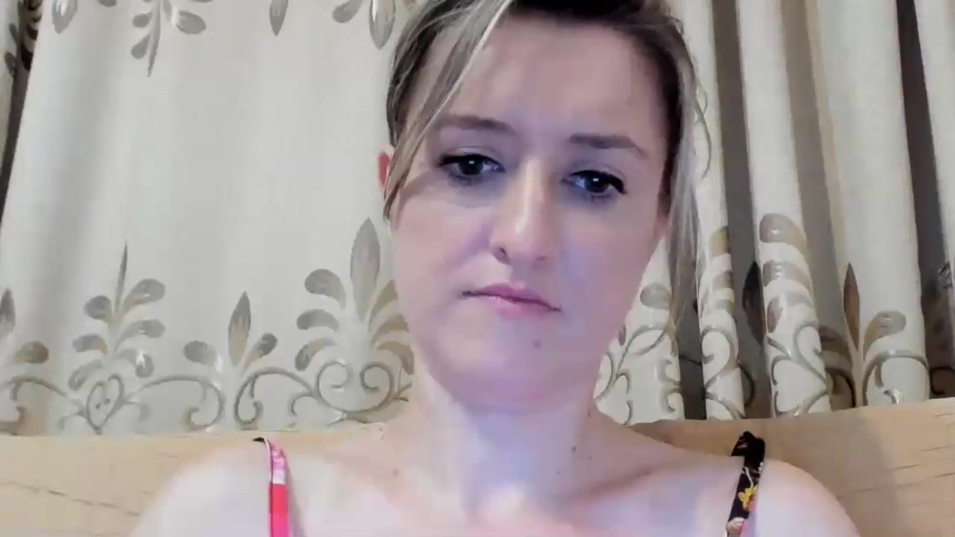 Gallery image thumbnail from BestDream's myfreecams stream on, 06/17/2024, 23:54 image 12 of 20