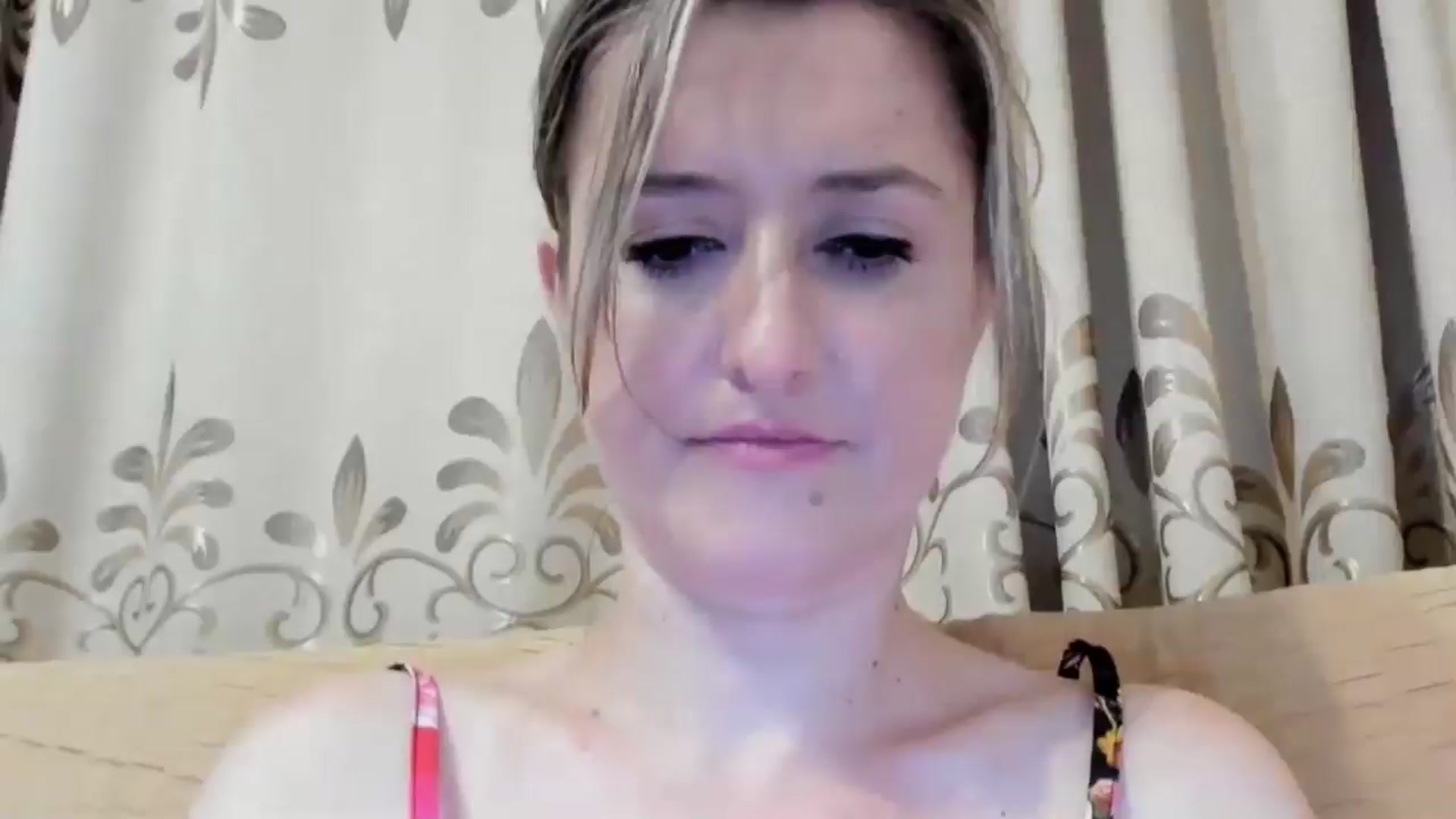 Gallery image thumbnail from BestDream's myfreecams stream on, 06/17/2024, 23:54 image 19 of 20
