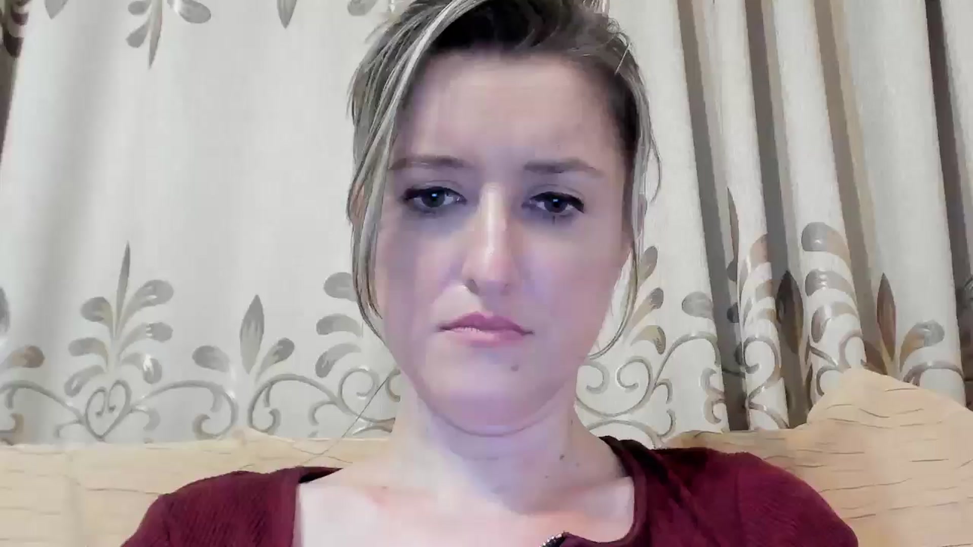 Gallery image thumbnail from BestDream's myfreecams stream on, 06/18/2024, 01:29 image 1 of 20