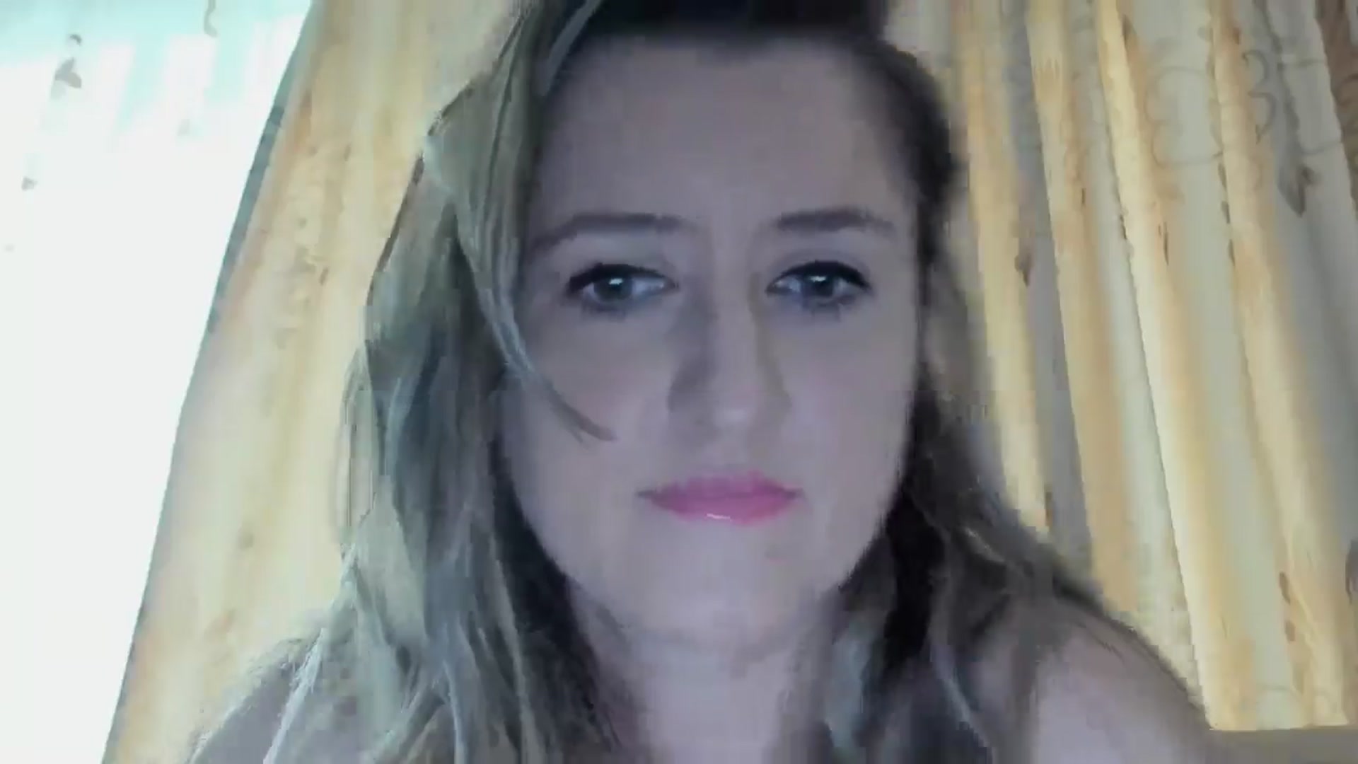 Gallery image thumbnail from BestDream's myfreecams stream on, 06/18/2024, 14:18 image 5 of 20