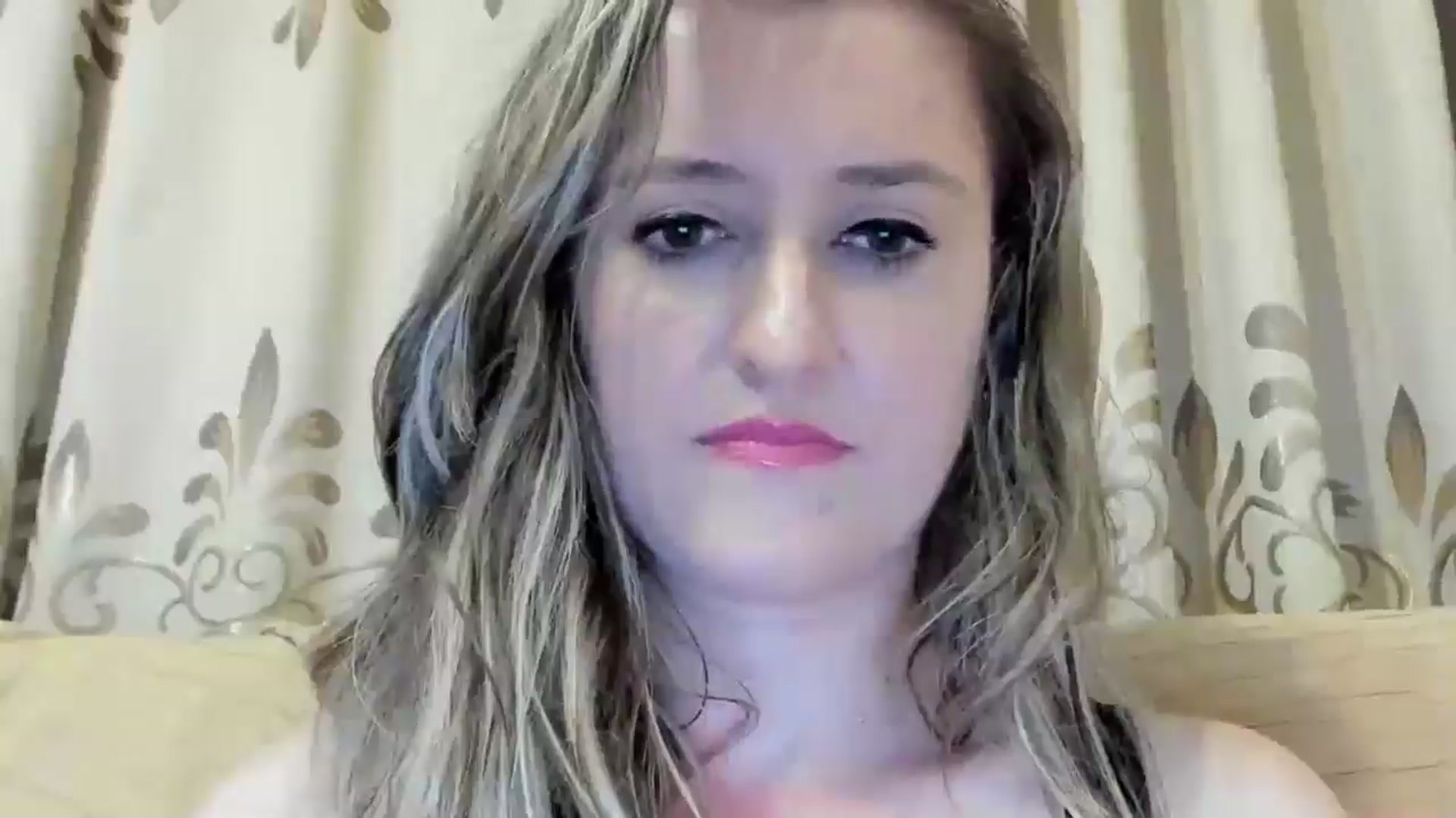 Gallery image thumbnail from BestDream's myfreecams stream on, 06/18/2024, 23:12 image 12 of 20