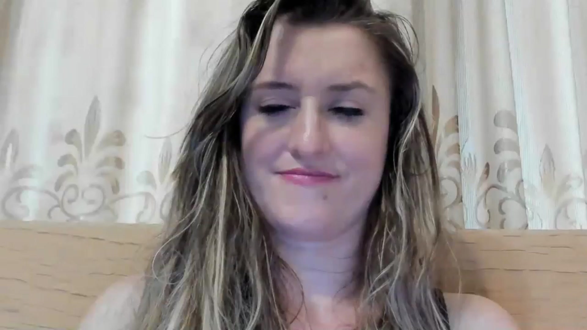 Gallery image thumbnail from BestDream's myfreecams stream on, 06/19/2024, 03:53 image 19 of 20