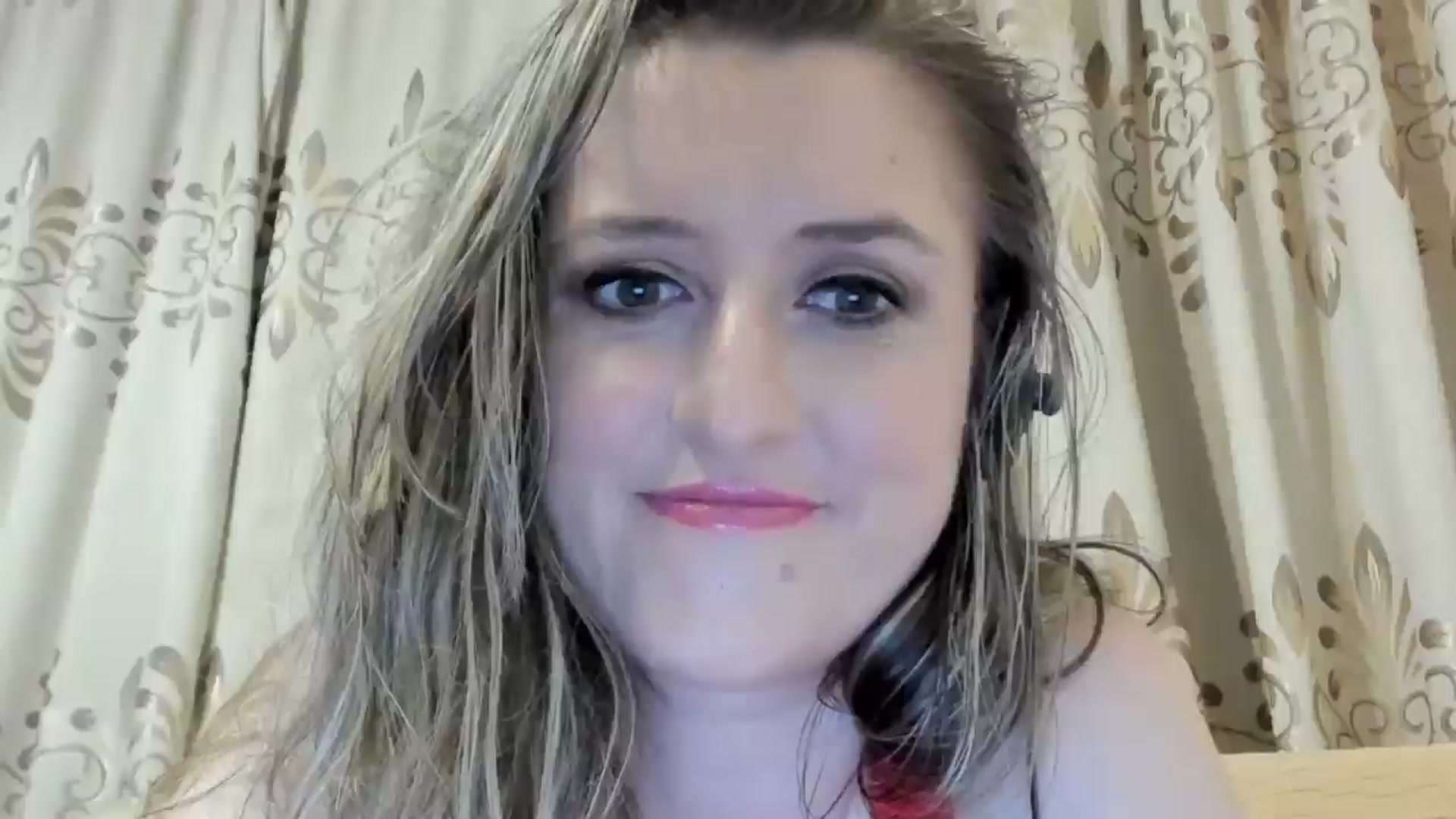 Gallery image thumbnail from BestDream's myfreecams stream on, 06/19/2024, 23:04 image 1 of 20