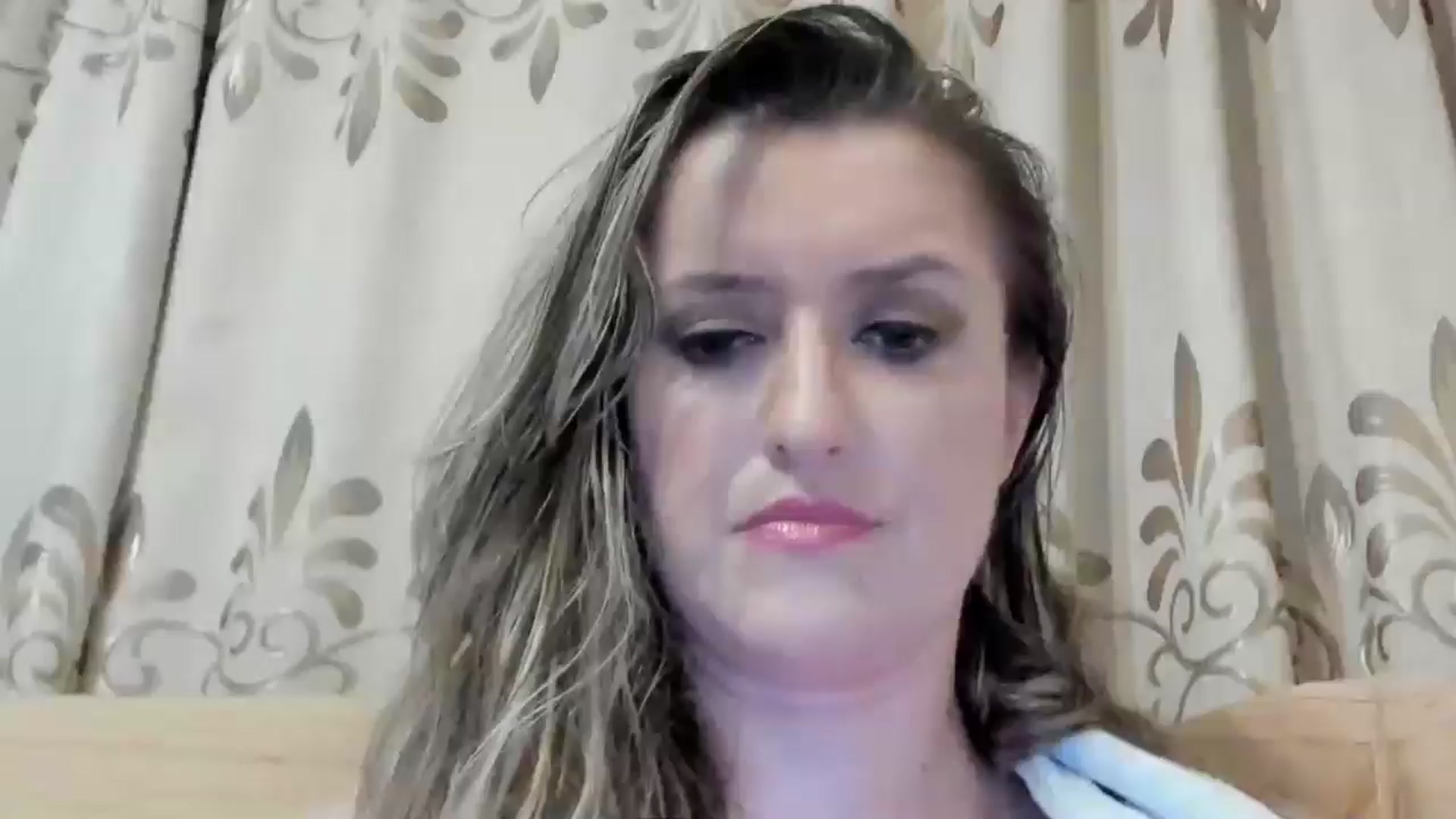 Gallery image thumbnail from BestDream's myfreecams stream on, 06/19/2024, 23:17 image 11 of 20