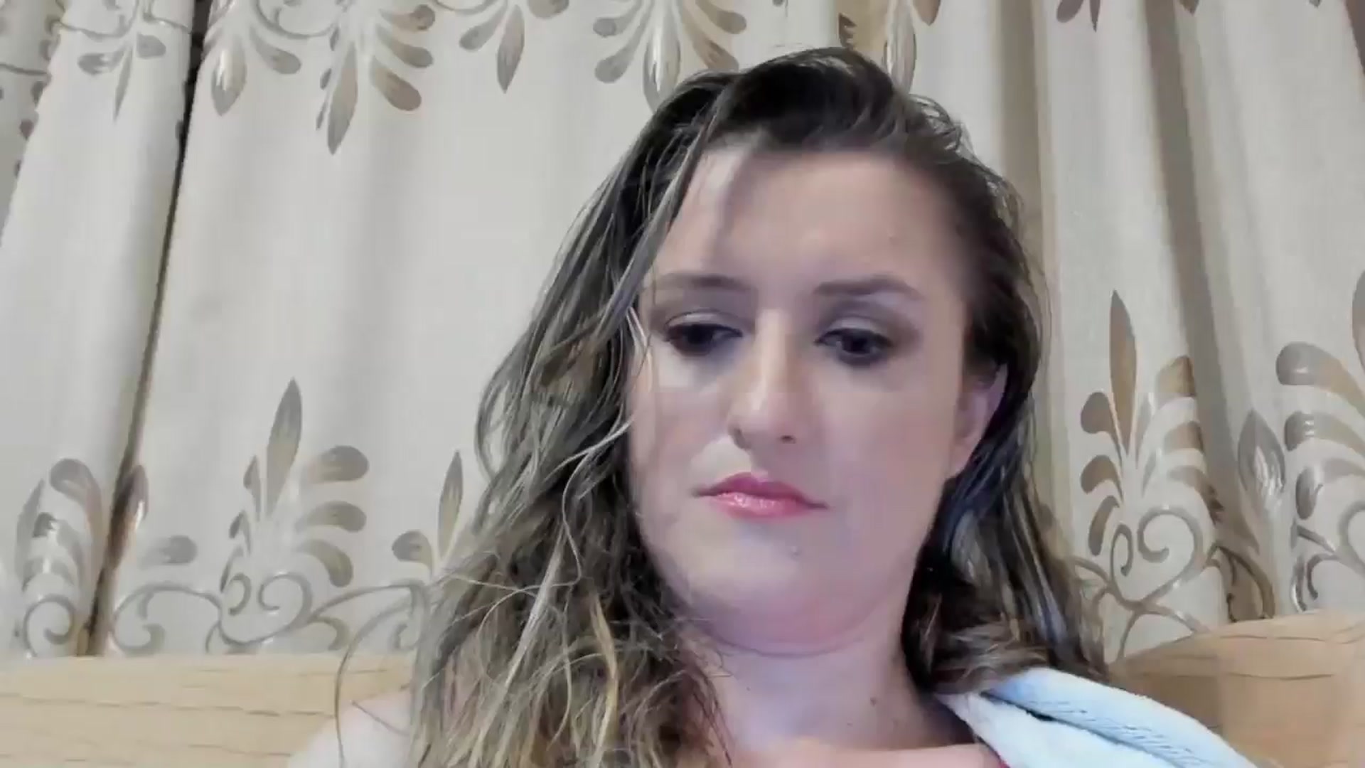 Gallery image thumbnail from BestDream's myfreecams stream on, 06/19/2024, 23:17 image 16 of 20
