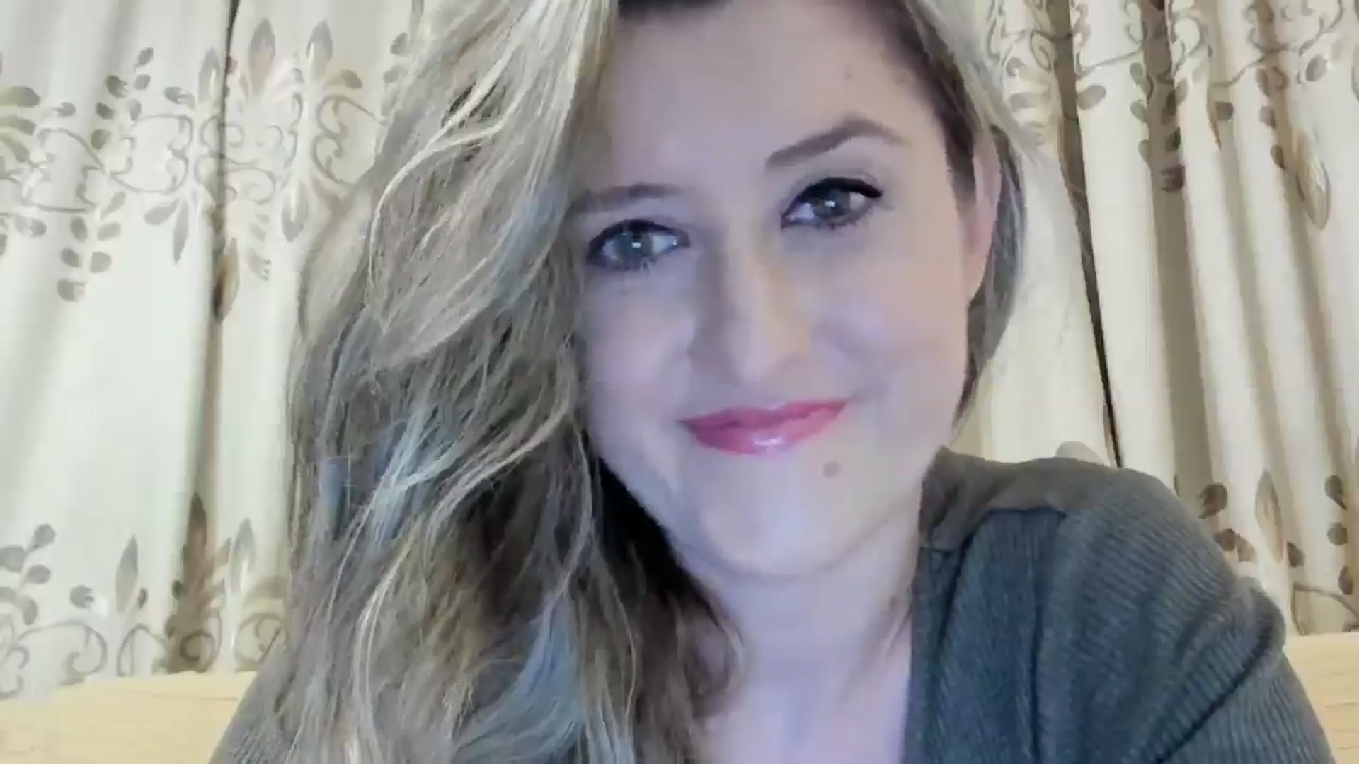 Gallery image thumbnail from BestDream's myfreecams stream on, 06/20/2024, 22:11 image 2 of 20