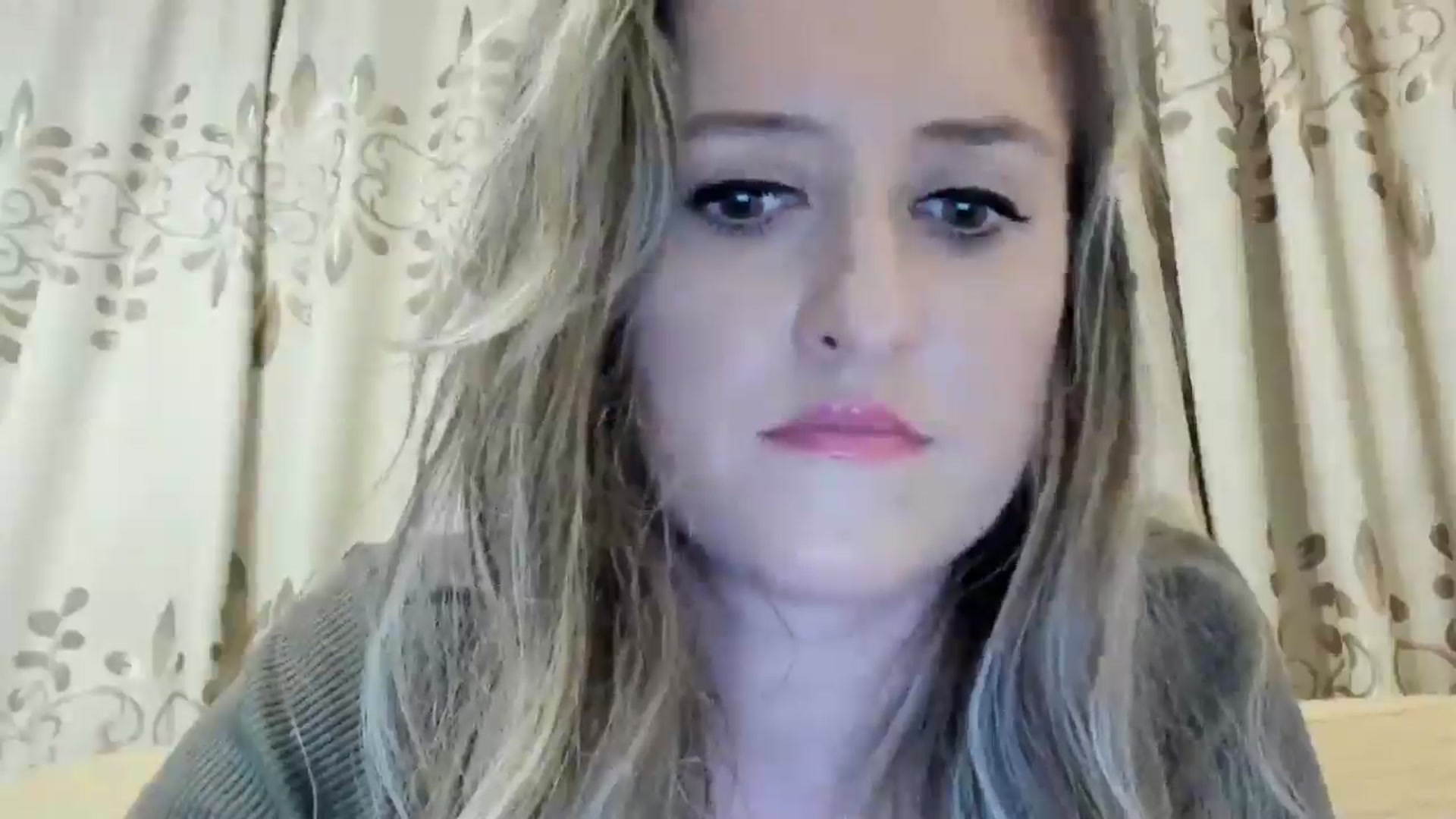 Gallery image thumbnail from BestDream's myfreecams stream on, 06/20/2024, 23:40 image 4 of 20