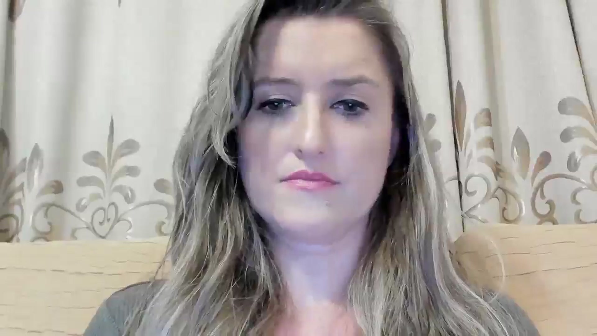 Gallery image thumbnail from BestDream's myfreecams stream on, 06/21/2024, 24:32 image 11 of 20
